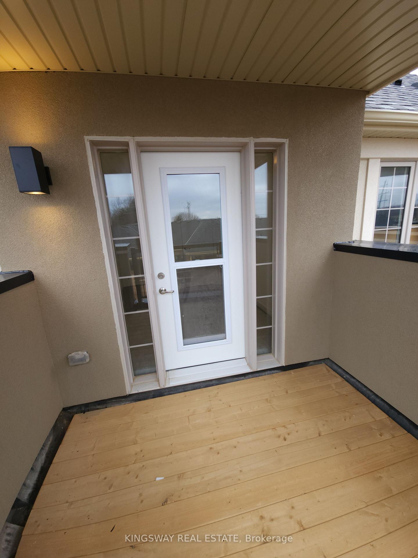 Photo 6 of Unit 8, 305 Garner Road, Hamilton, Ancaster — HOMEH