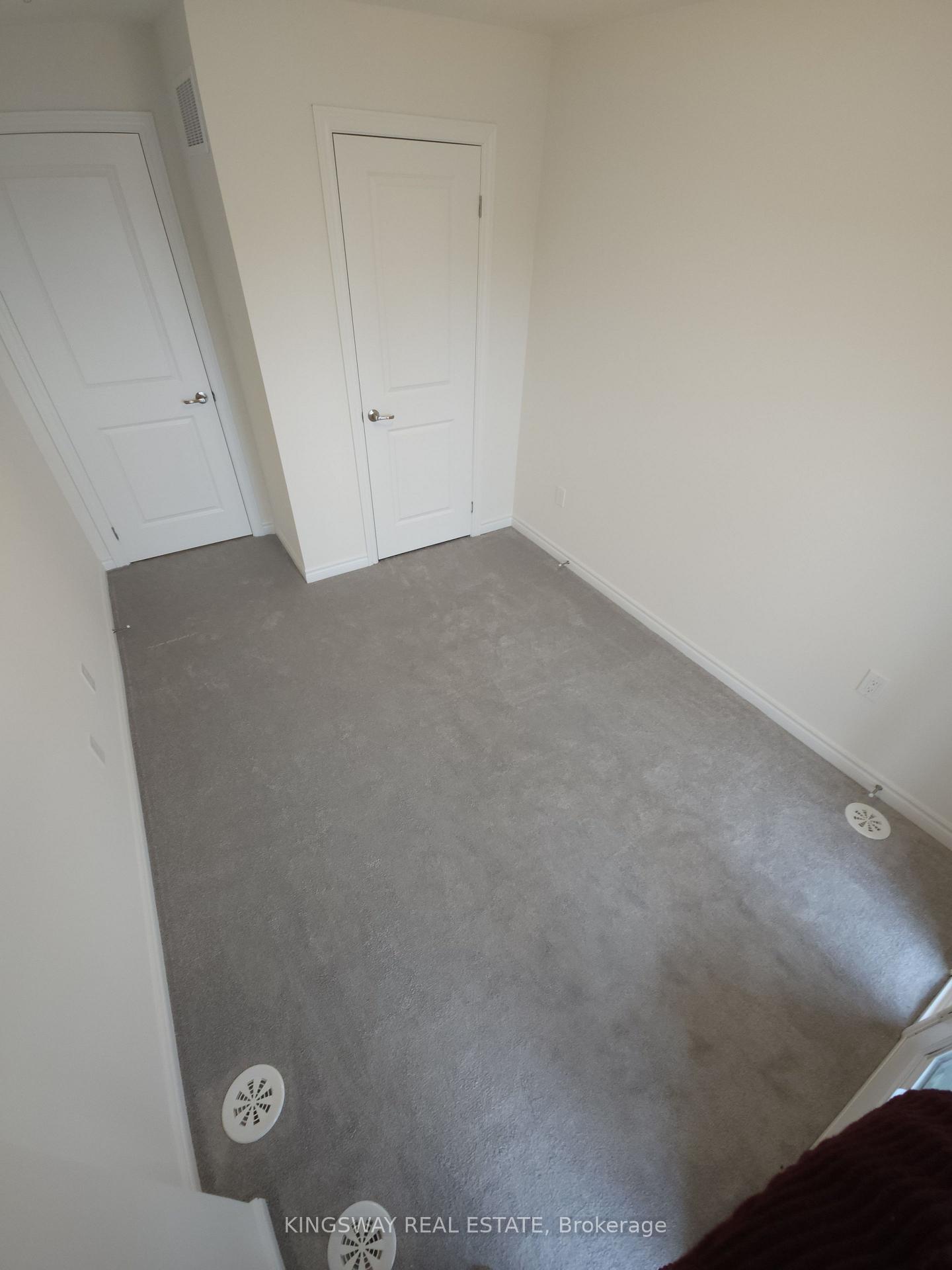 Photo 18 of Unit 8, 305 Garner Road, Hamilton, Ancaster — HOMEH