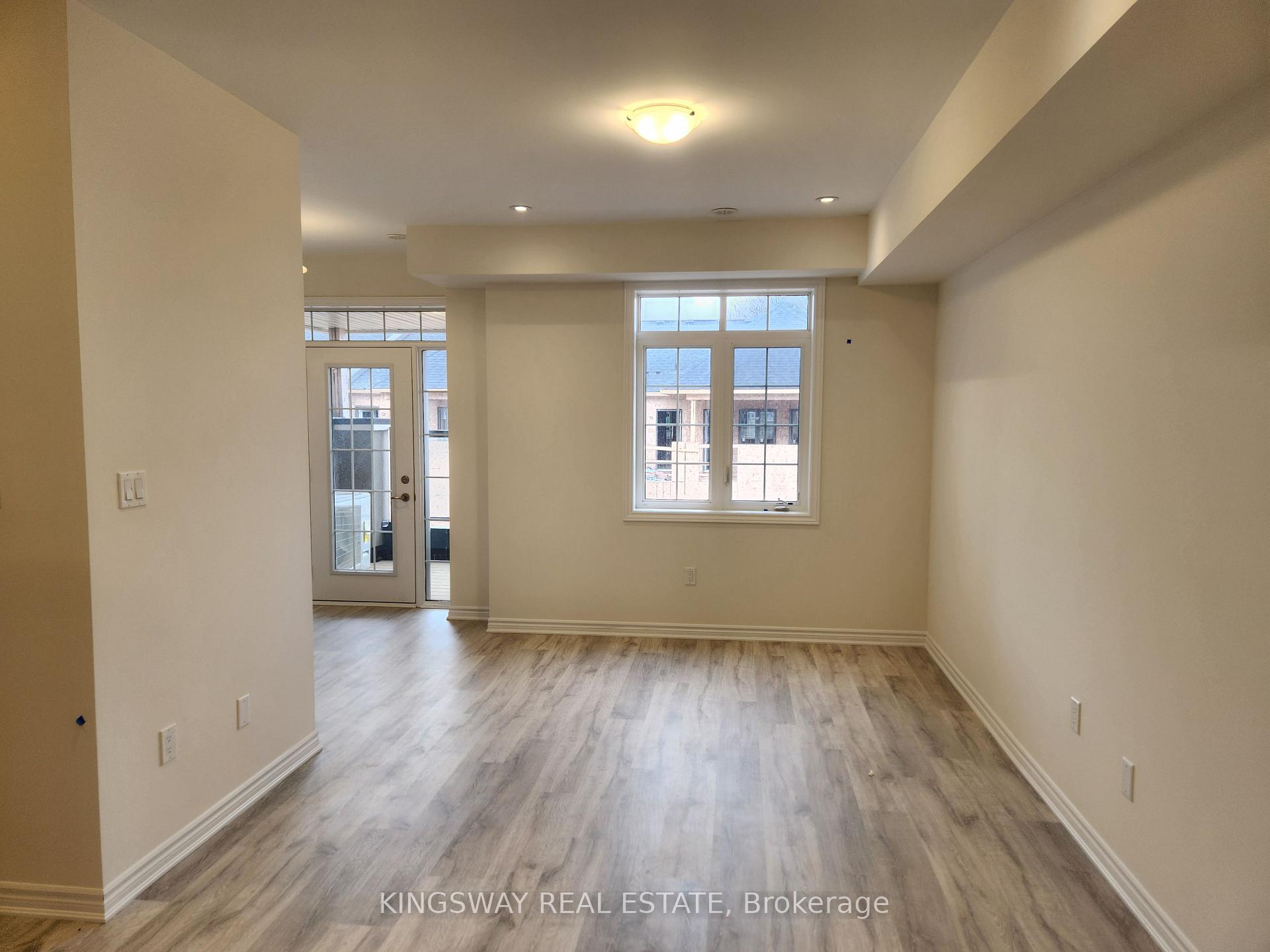 Photo 20 of Unit 8, 305 Garner Road, Hamilton, Ancaster — HOMEH