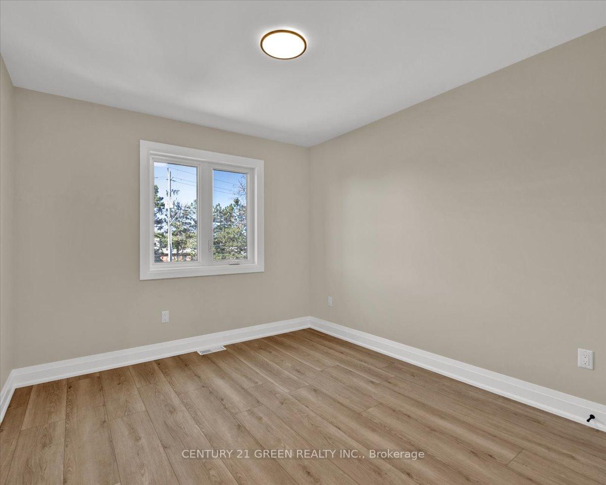 Photo 9 of Unit Main, 29 Downs Drive, Welland, Welland Downtown — HOMEH