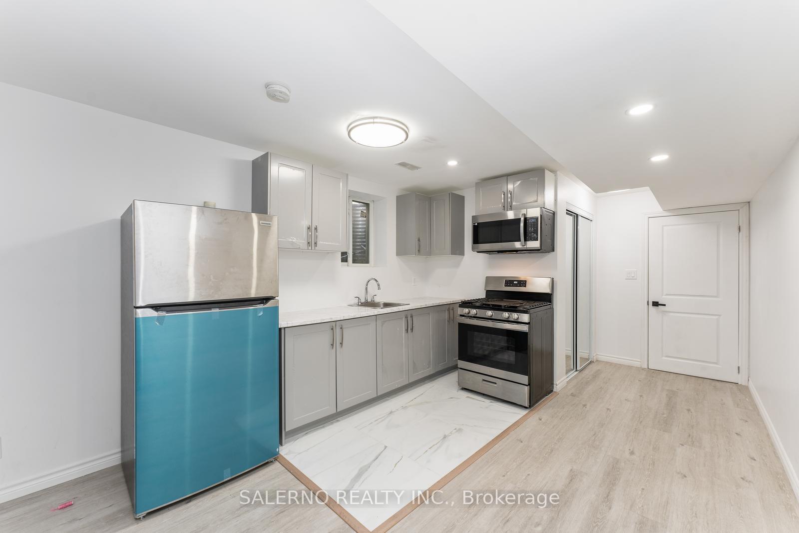 Photo 10 of Unit Bsmt, 226 Mactier Drive, Vaughan, Kleinburg — HOMEH