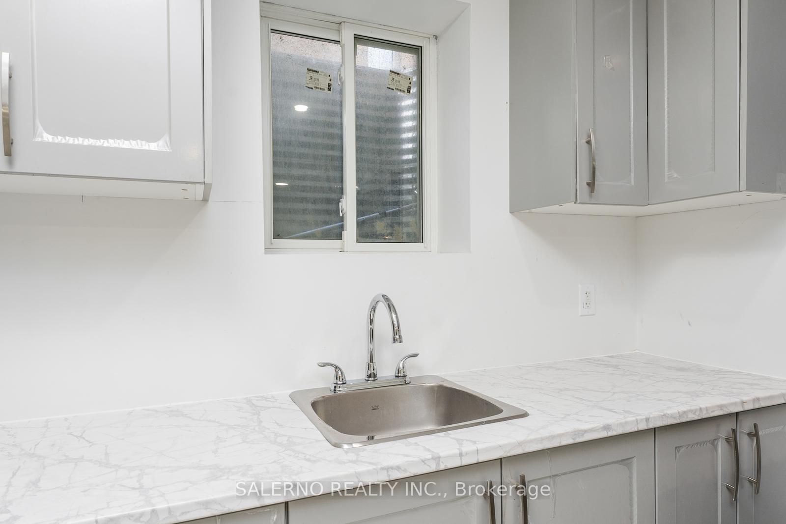Photo 16 of Unit Bsmt, 226 Mactier Drive, Vaughan, Kleinburg — HOMEH