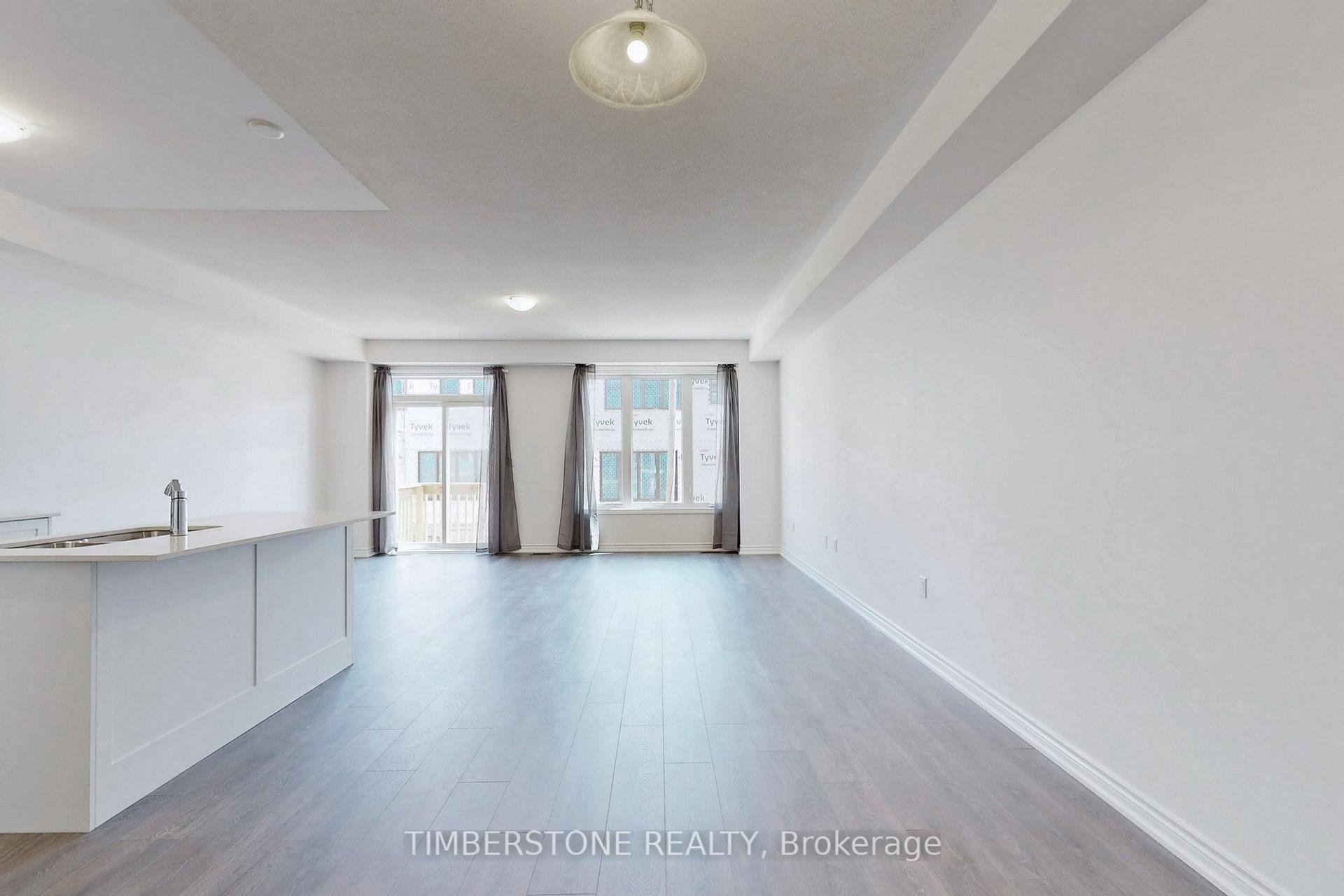 Photo 4 of 168 Shepherd Drive, Barrie, Rural Barrie Southeast — HOMEH