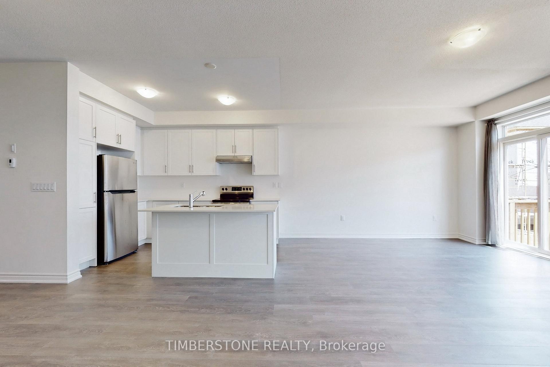 Photo 8 of 168 Shepherd Drive, Barrie, Rural Barrie Southeast — HOMEH