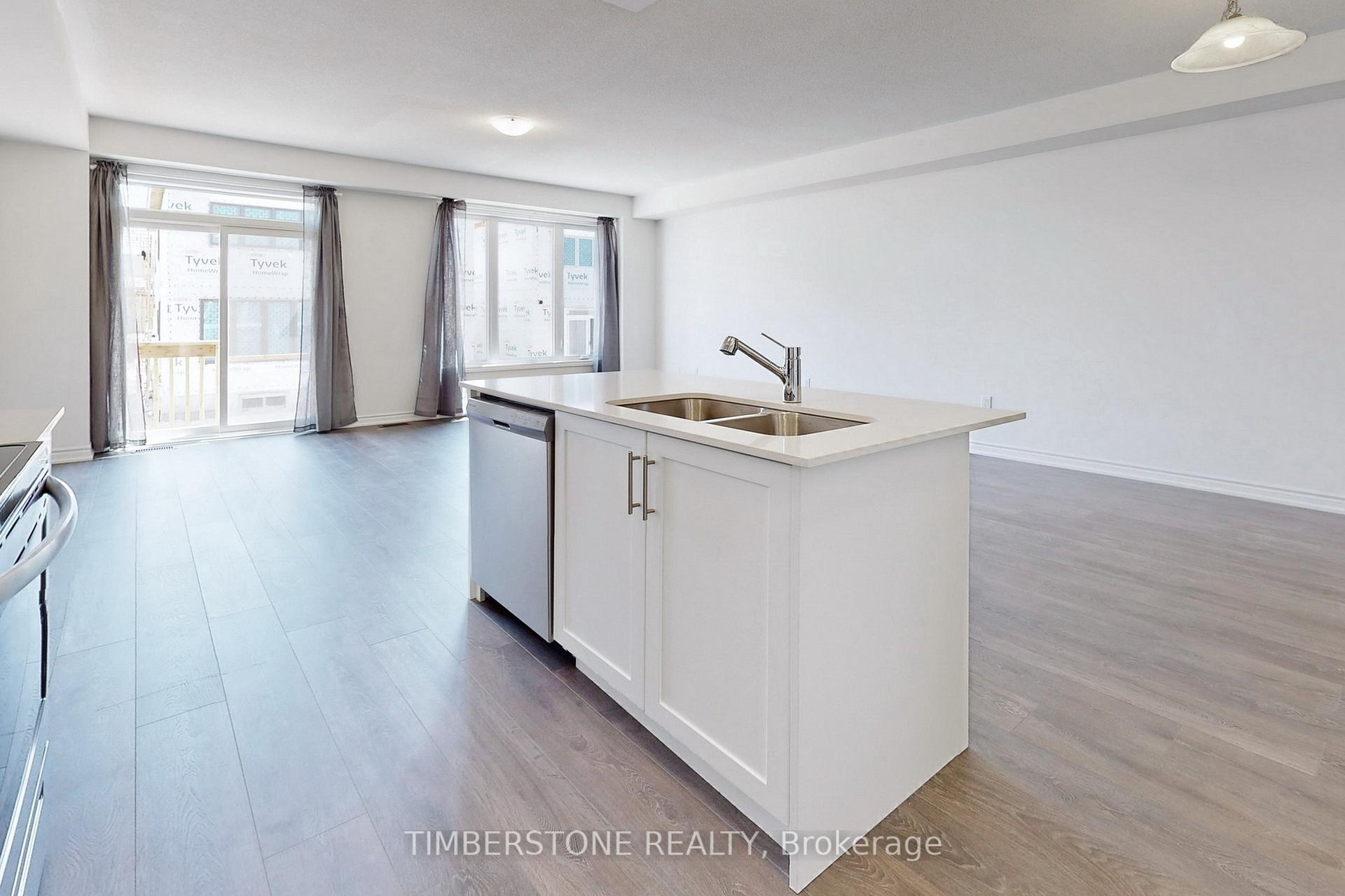 Photo 7 of 168 Shepherd Drive, Barrie, Rural Barrie Southeast — HOMEH