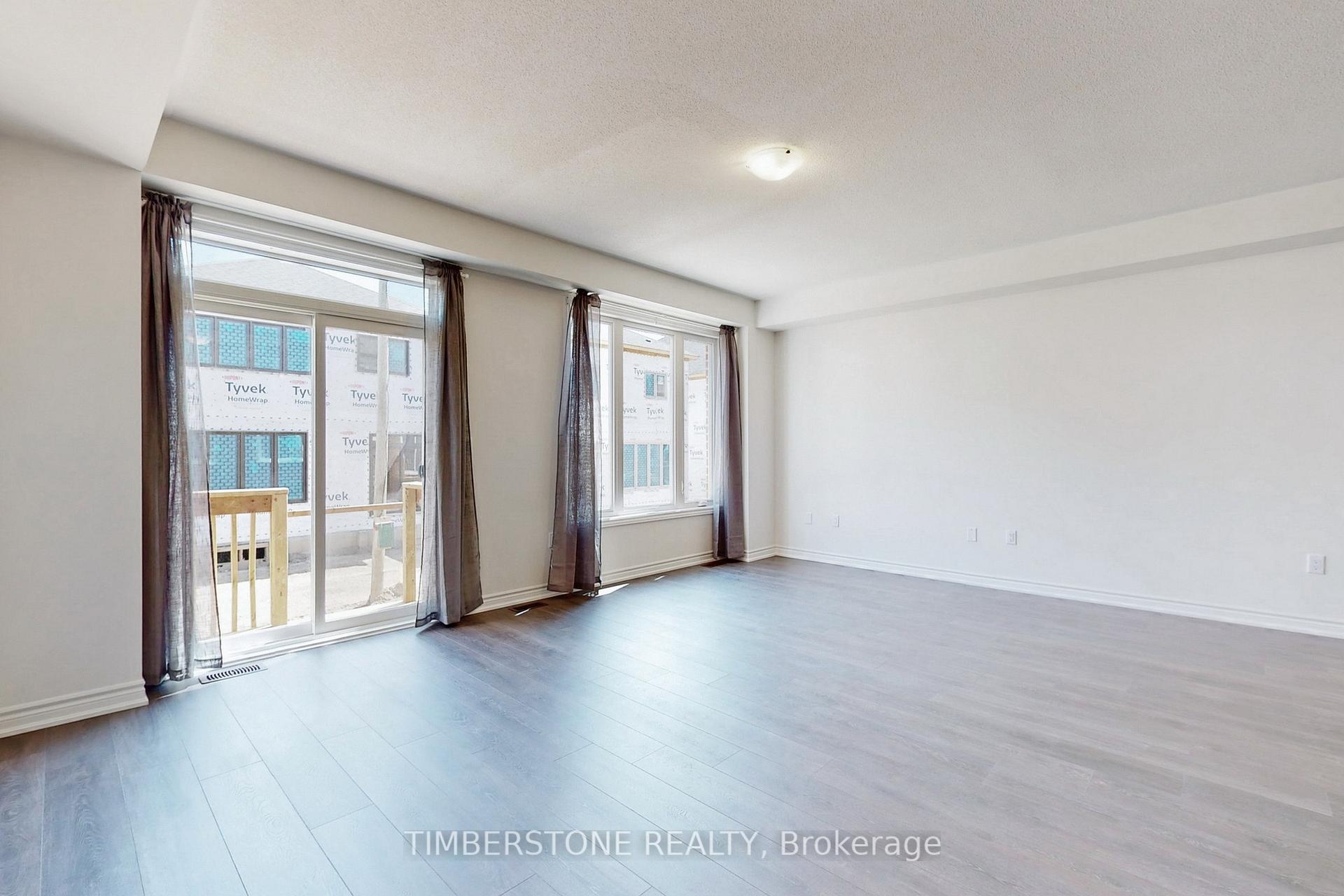 Photo 37 of 168 Shepherd Drive, Barrie, Rural Barrie Southeast — HOMEH
