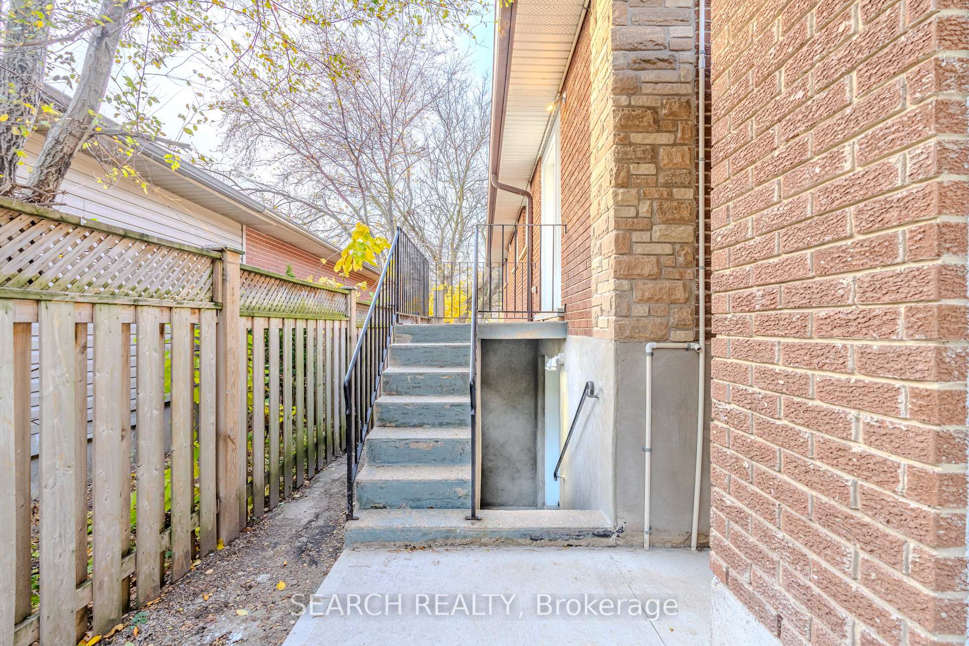 Photo 20 of Unit Lower, 245 Thaler Avenue, Kitchener — HOMEH