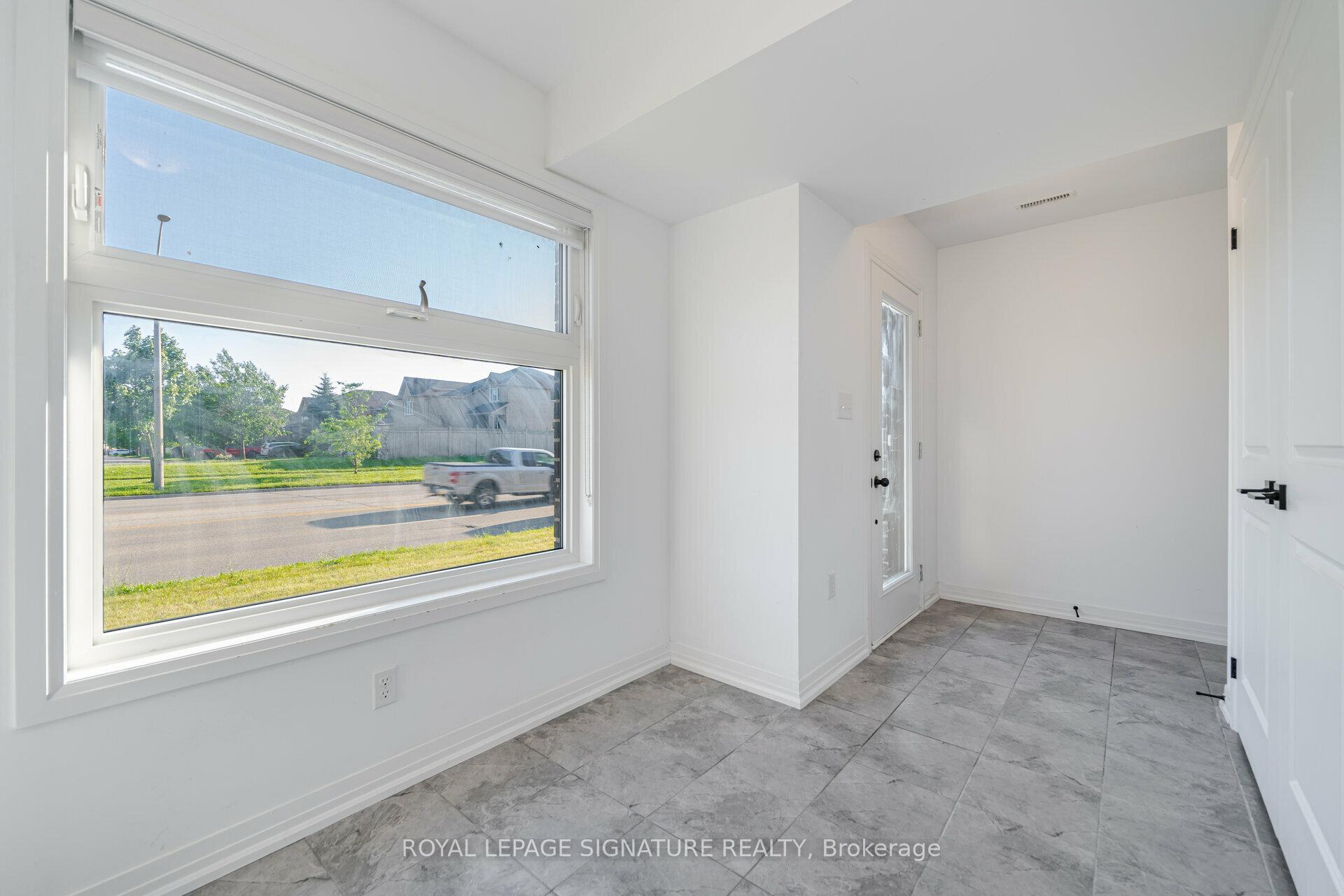 Photo 24 of 63 Fairlane Avenue, Barrie, Painswick South — HOMEH