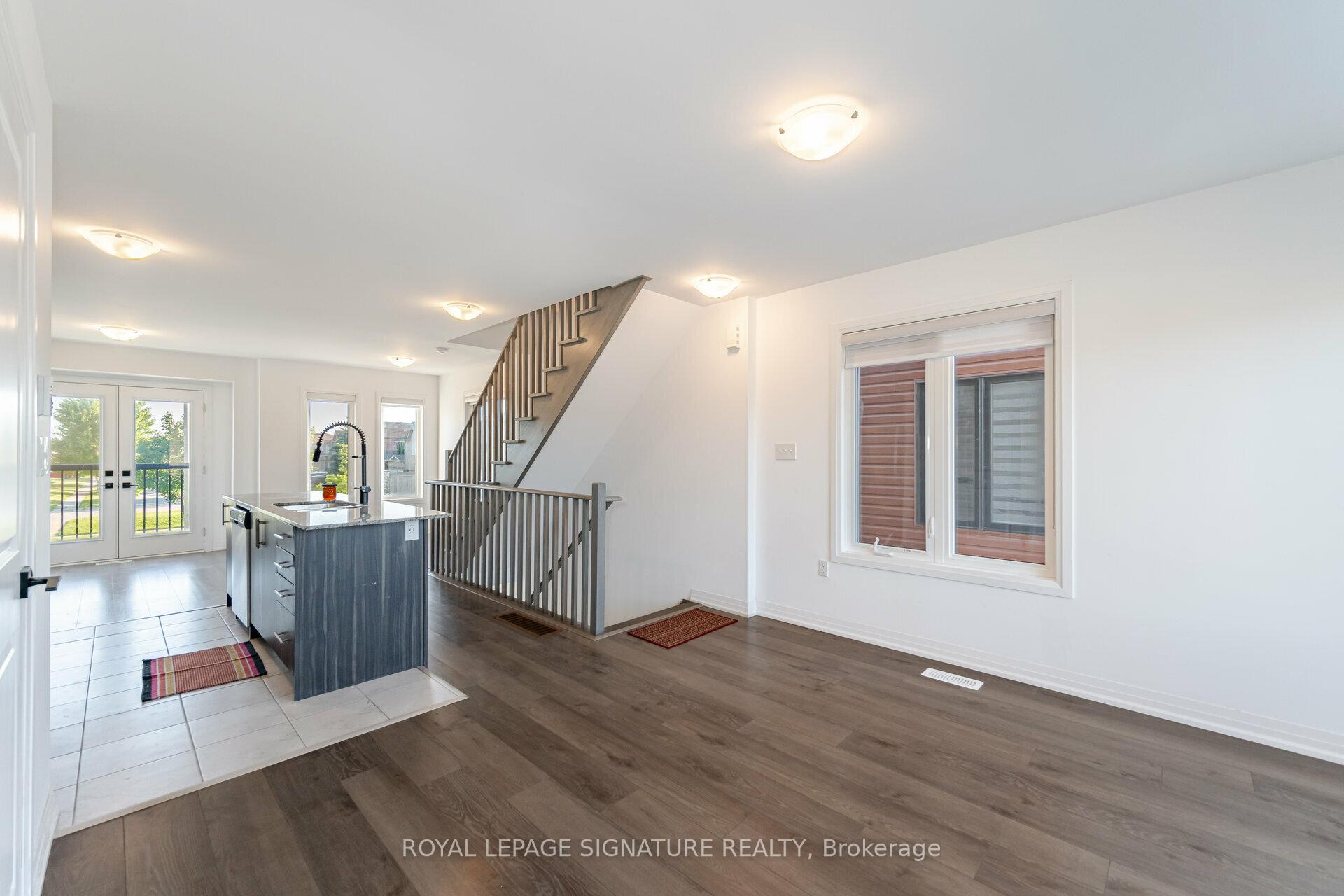 Photo 26 of 63 Fairlane Avenue, Barrie, Painswick South — HOMEH