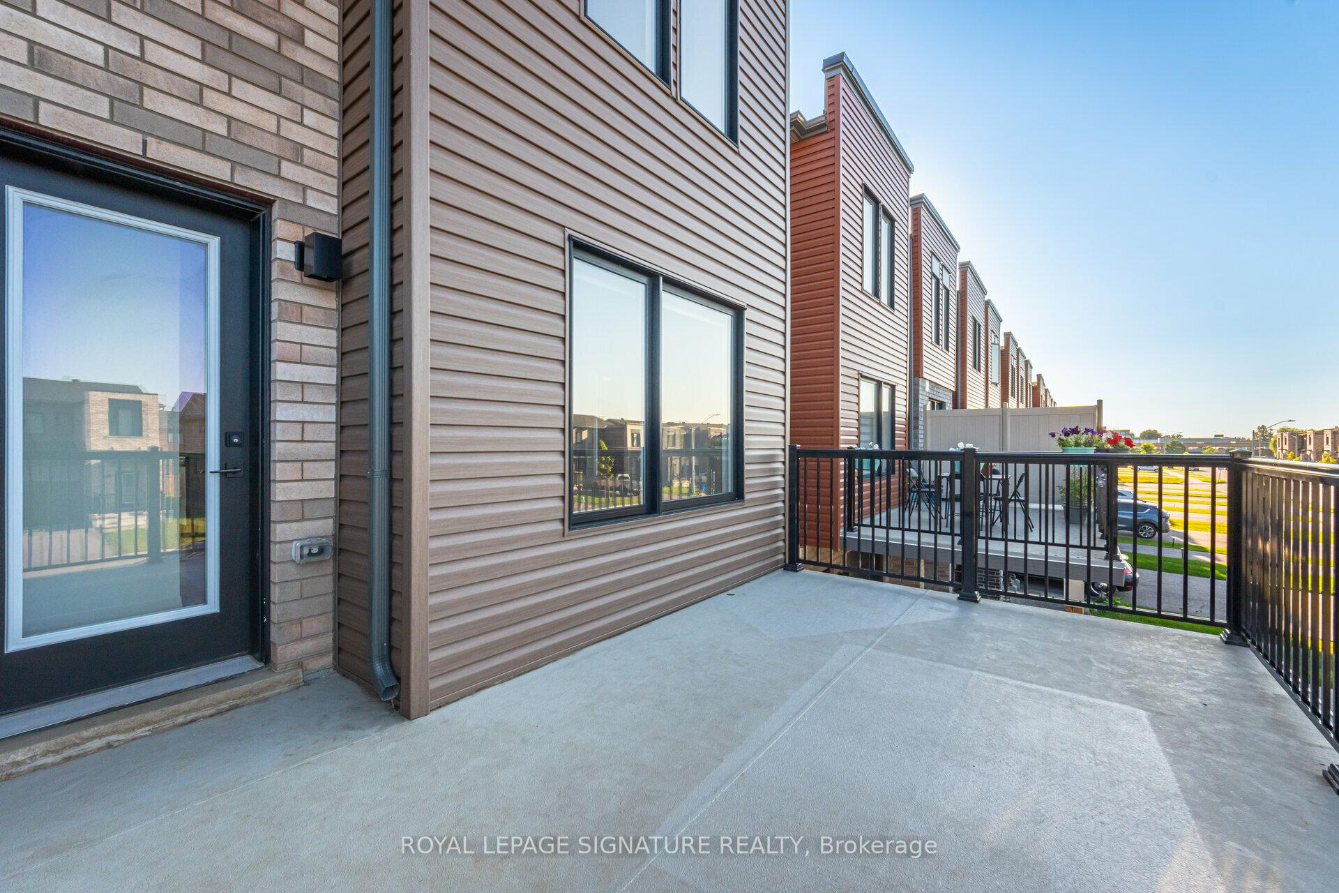 Photo 28 of 63 Fairlane Avenue, Barrie, Painswick South — HOMEH
