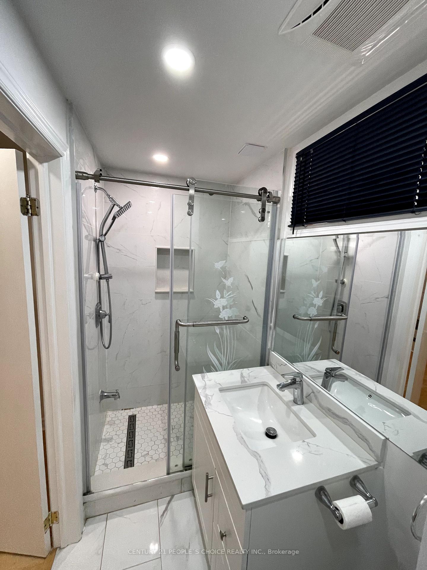 Photo 10 of 146 Delaney Drive, Ajax, Central West — HOMEH
