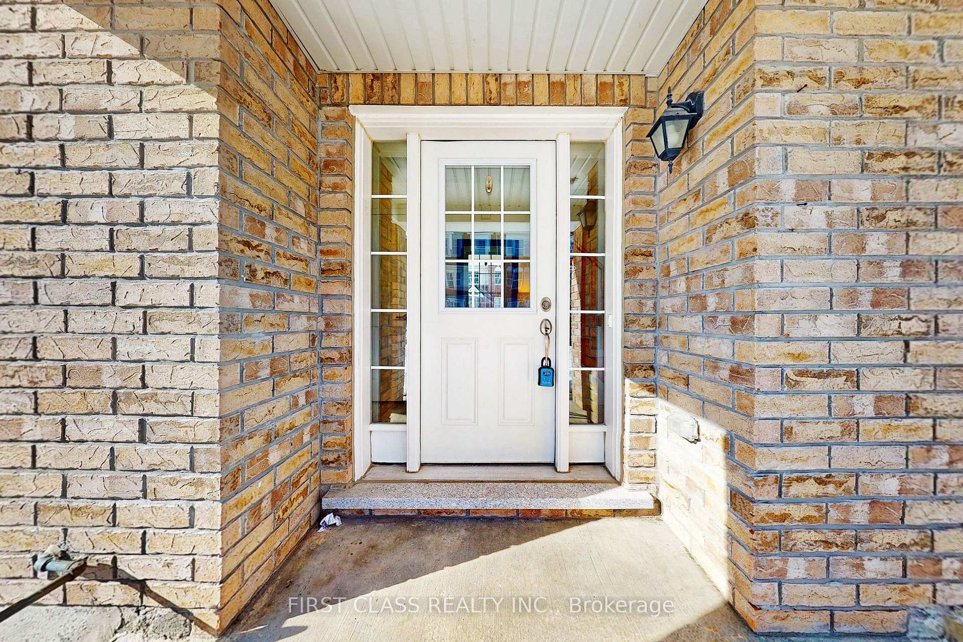 Photo 2 of 1055 Reflection Place, Pickering, Rural Pickering — HOMEH