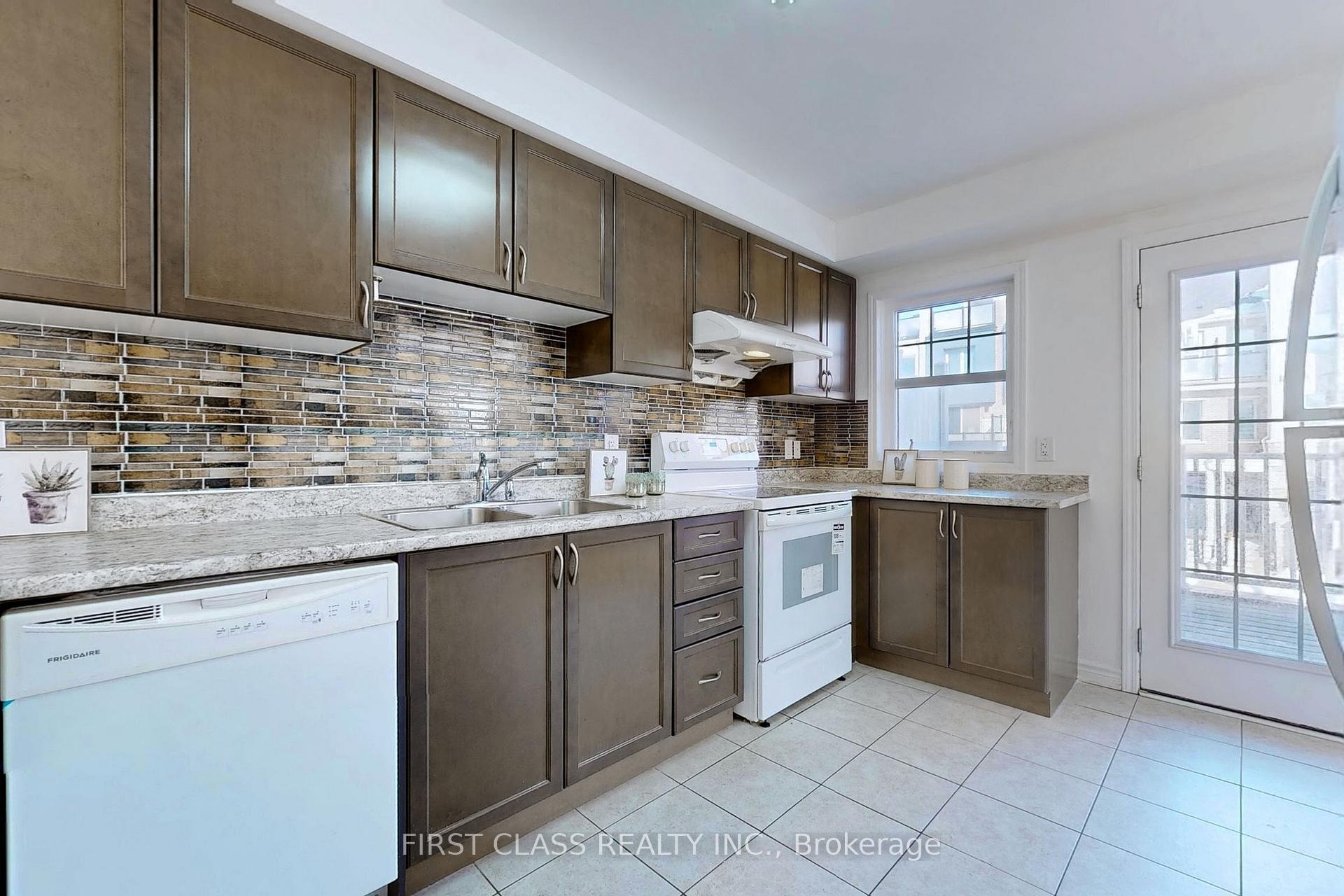 Photo 18 of 1055 Reflection Place, Pickering, Rural Pickering — HOMEH