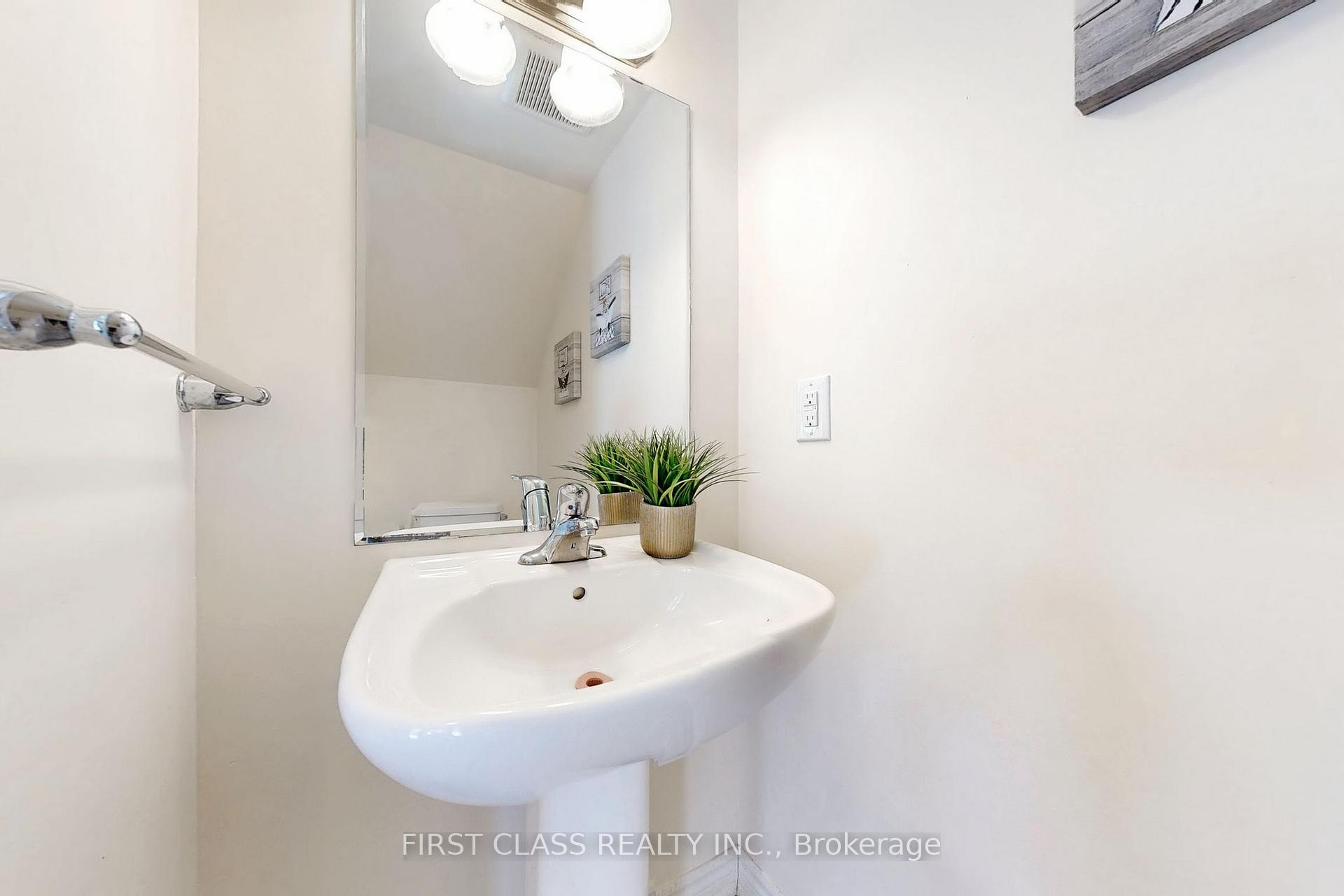 Photo 13 of 1055 Reflection Place, Pickering, Rural Pickering — HOMEH