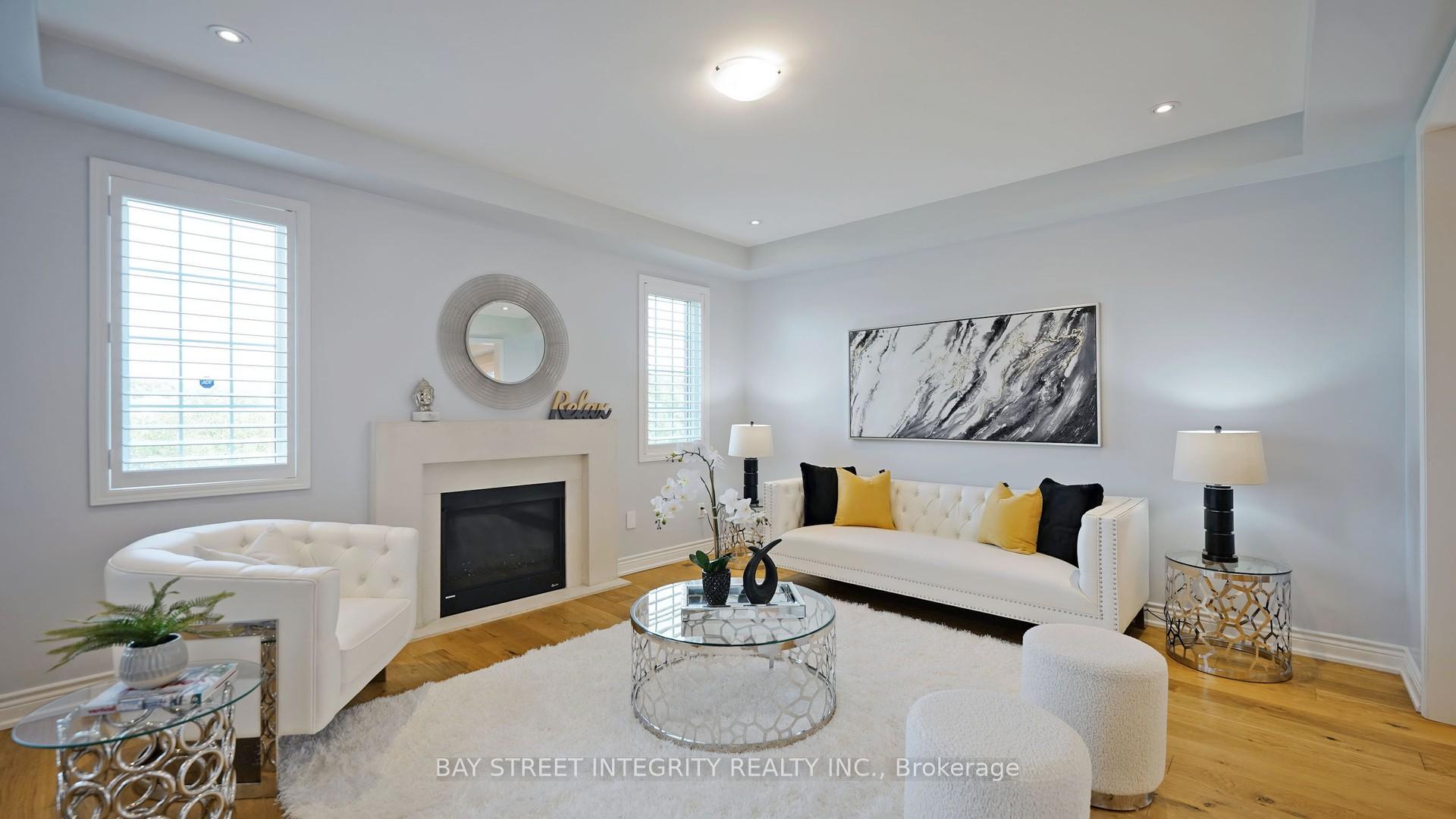 Photo 7 of 170 Baber Crescent, Aurora, Rural Aurora — HOMEH