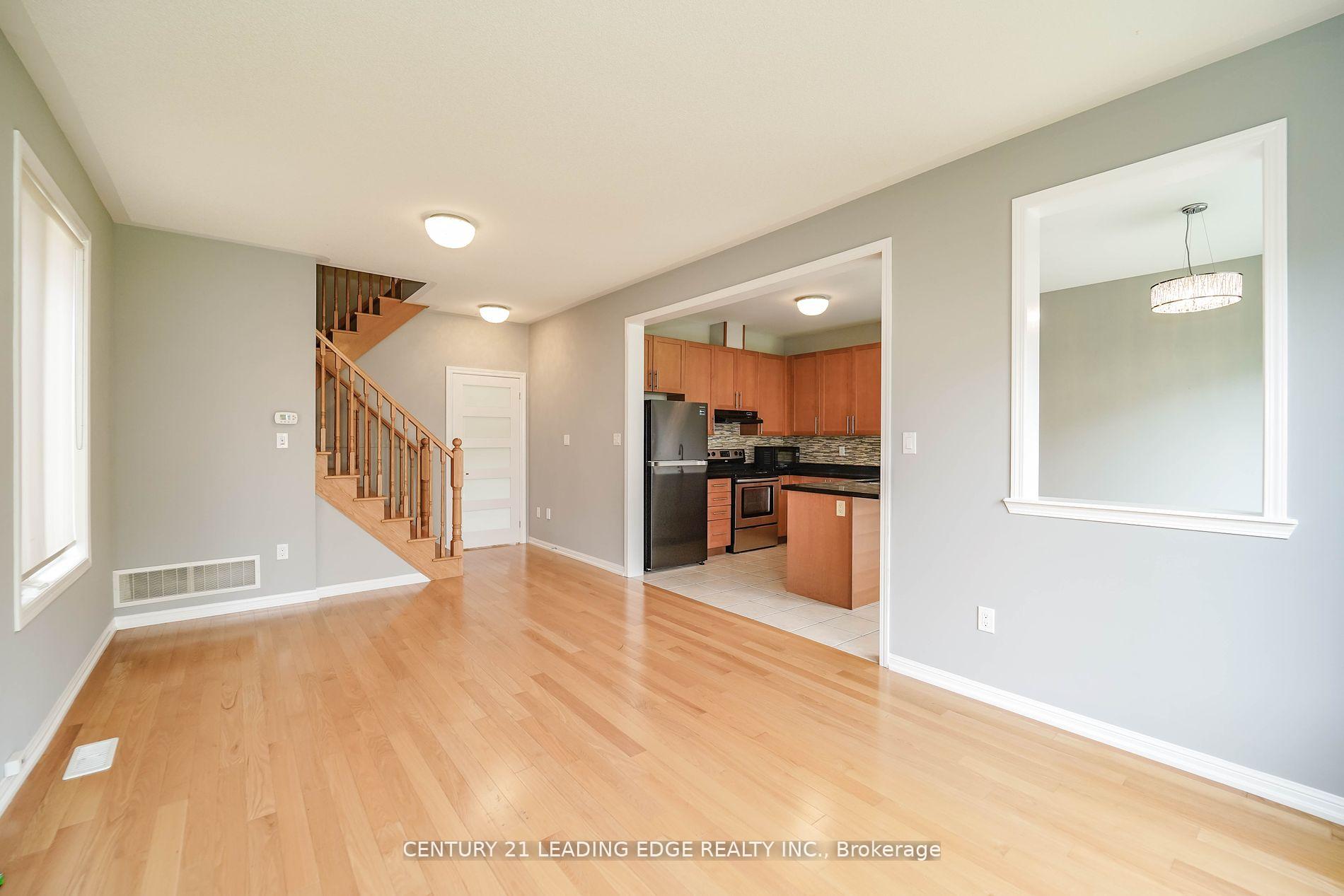 Photo 2 of 1844 Misthollow Drive, Pickering, Duffin Heights — HOMEH