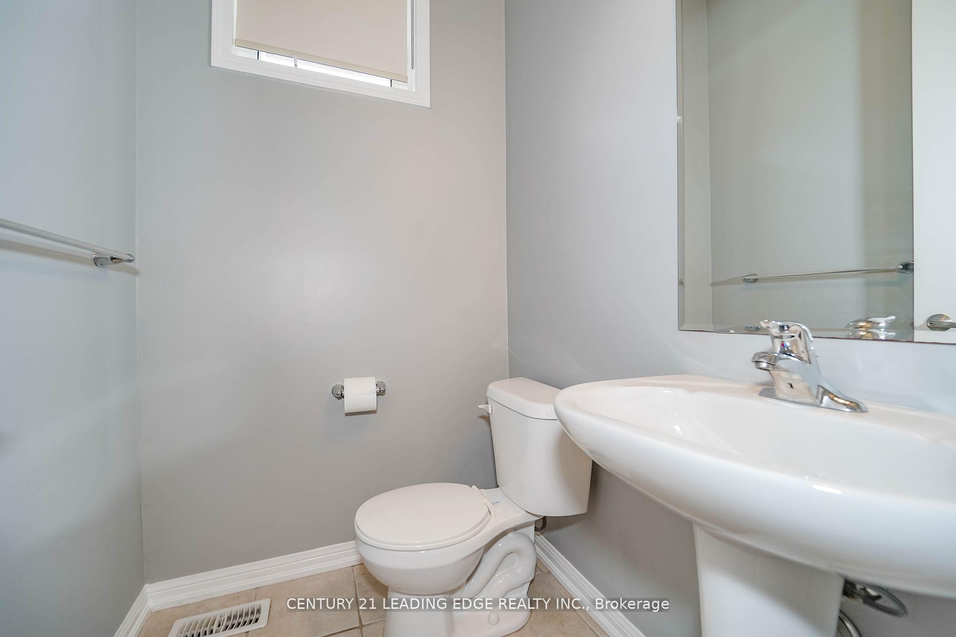 Photo 10 of 1844 Misthollow Drive, Pickering, Duffin Heights — HOMEH
