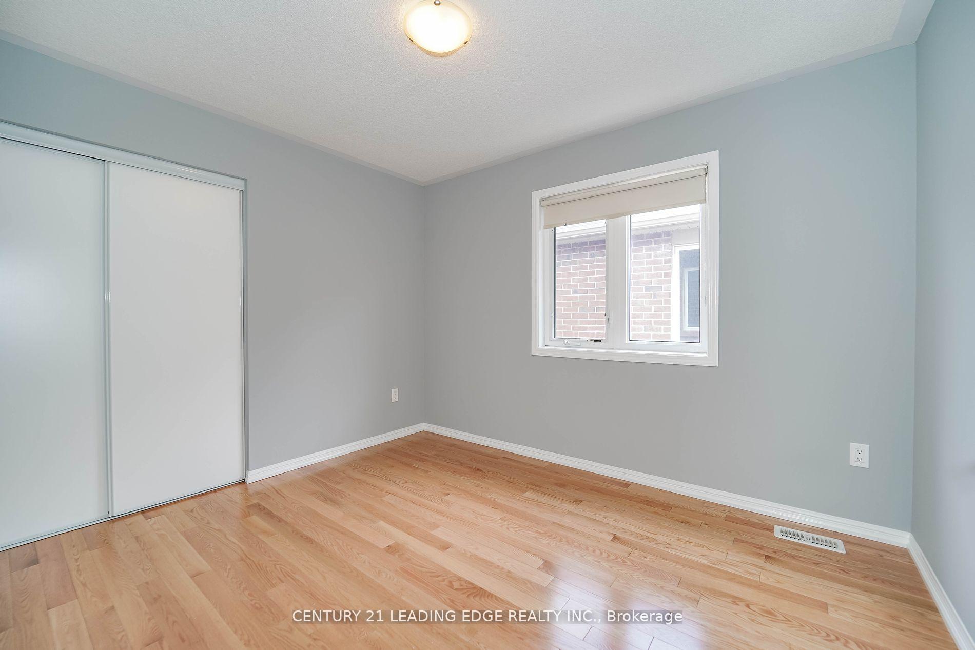 Photo 12 of 1844 Misthollow Drive, Pickering, Duffin Heights — HOMEH