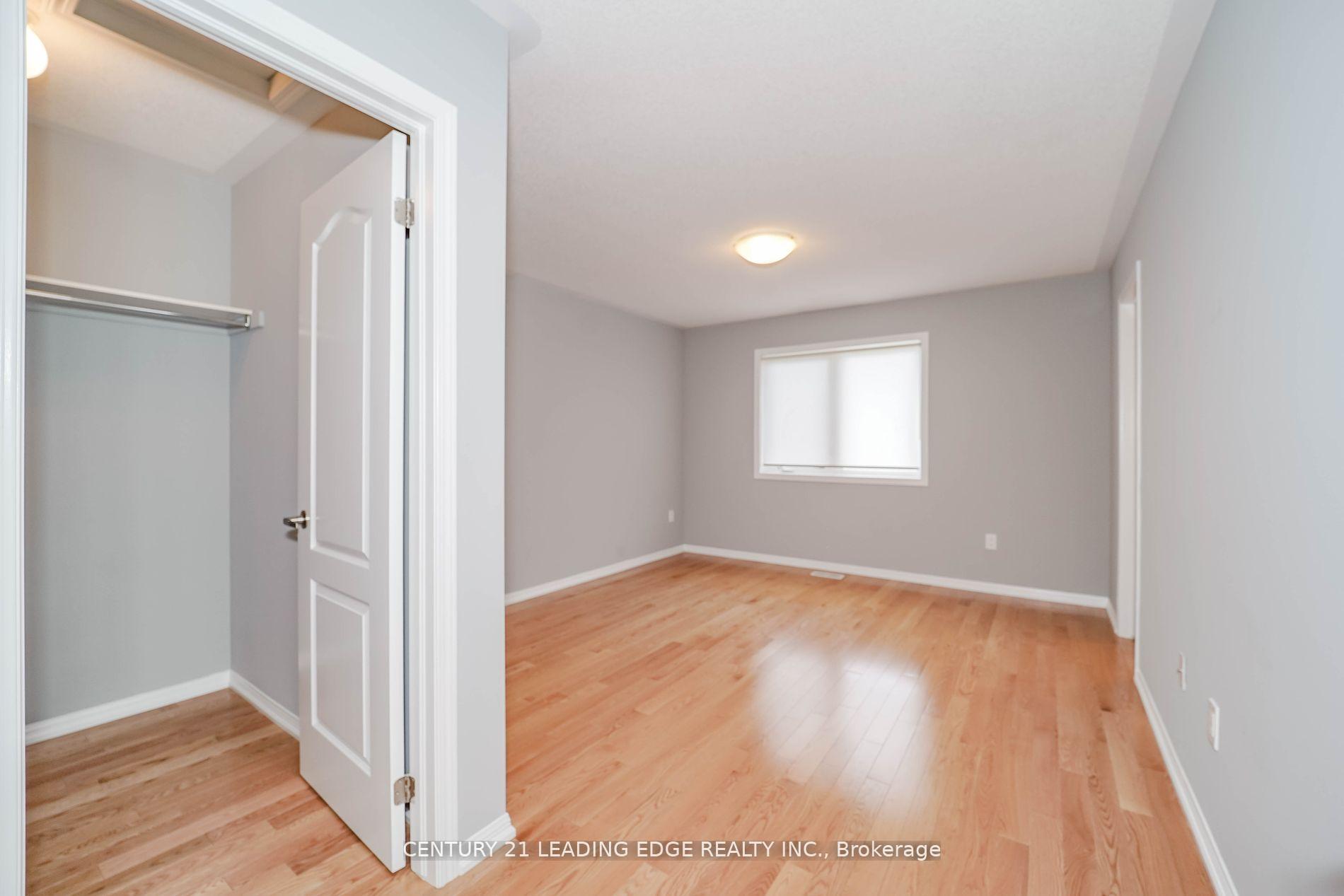Photo 11 of 1844 Misthollow Drive, Pickering, Duffin Heights — HOMEH