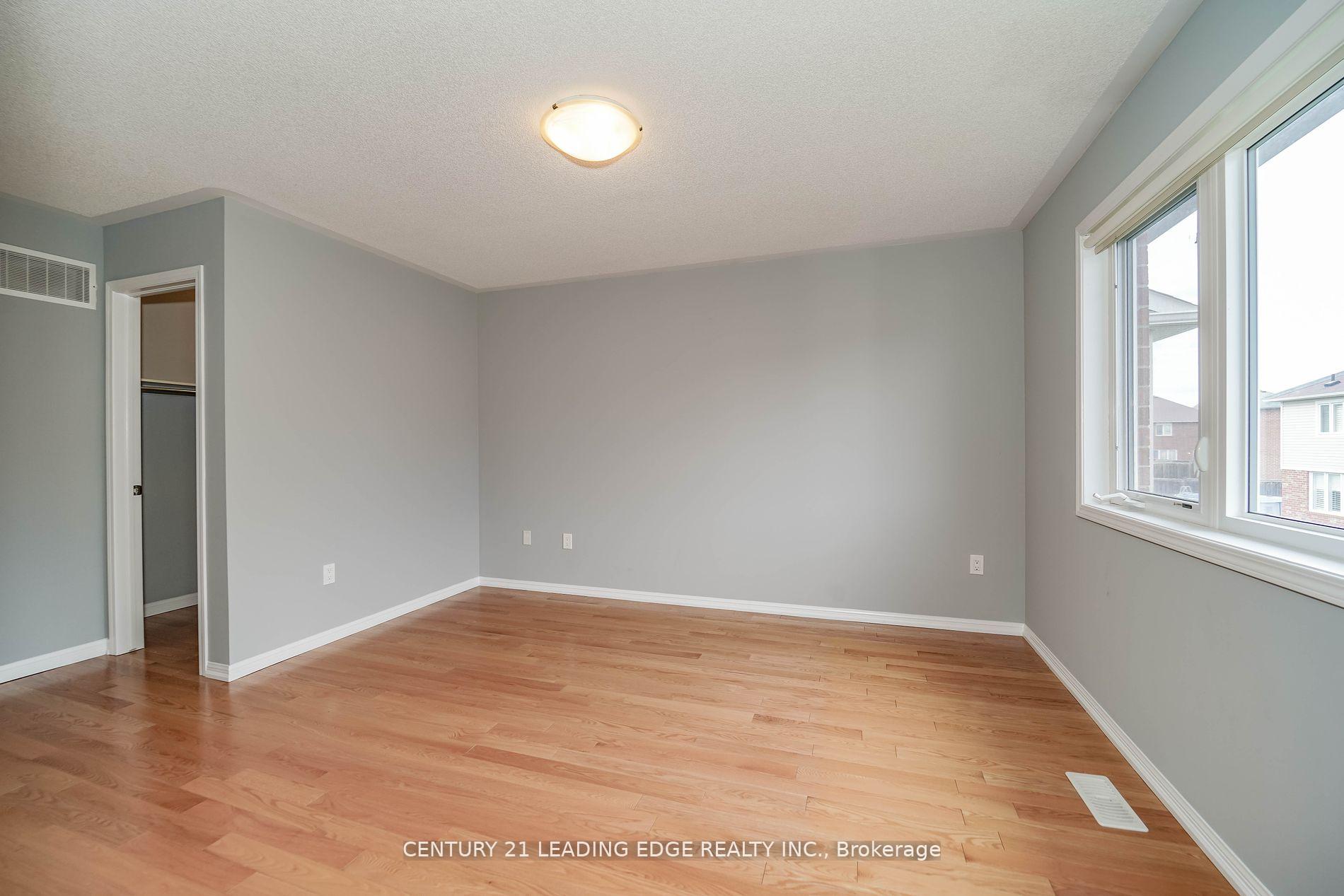 Photo 19 of 1844 Misthollow Drive, Pickering, Duffin Heights — HOMEH
