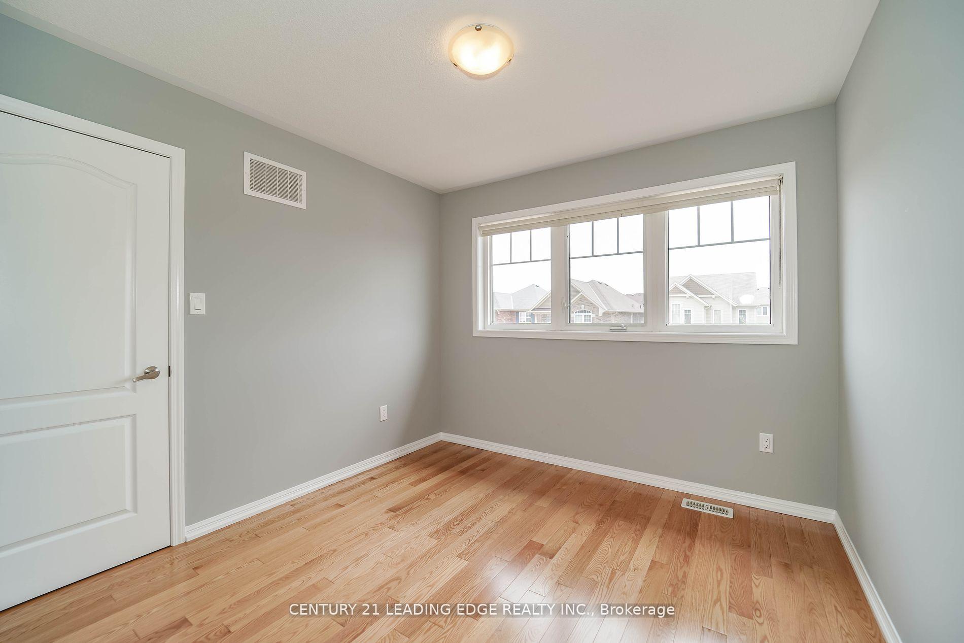 Photo 24 of 1844 Misthollow Drive, Pickering, Duffin Heights — HOMEH