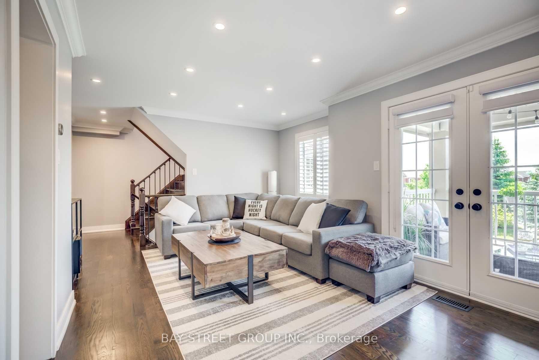 Photo 22 of 45 Mainland Crescent, Vaughan, Vellore Village — HOMEH