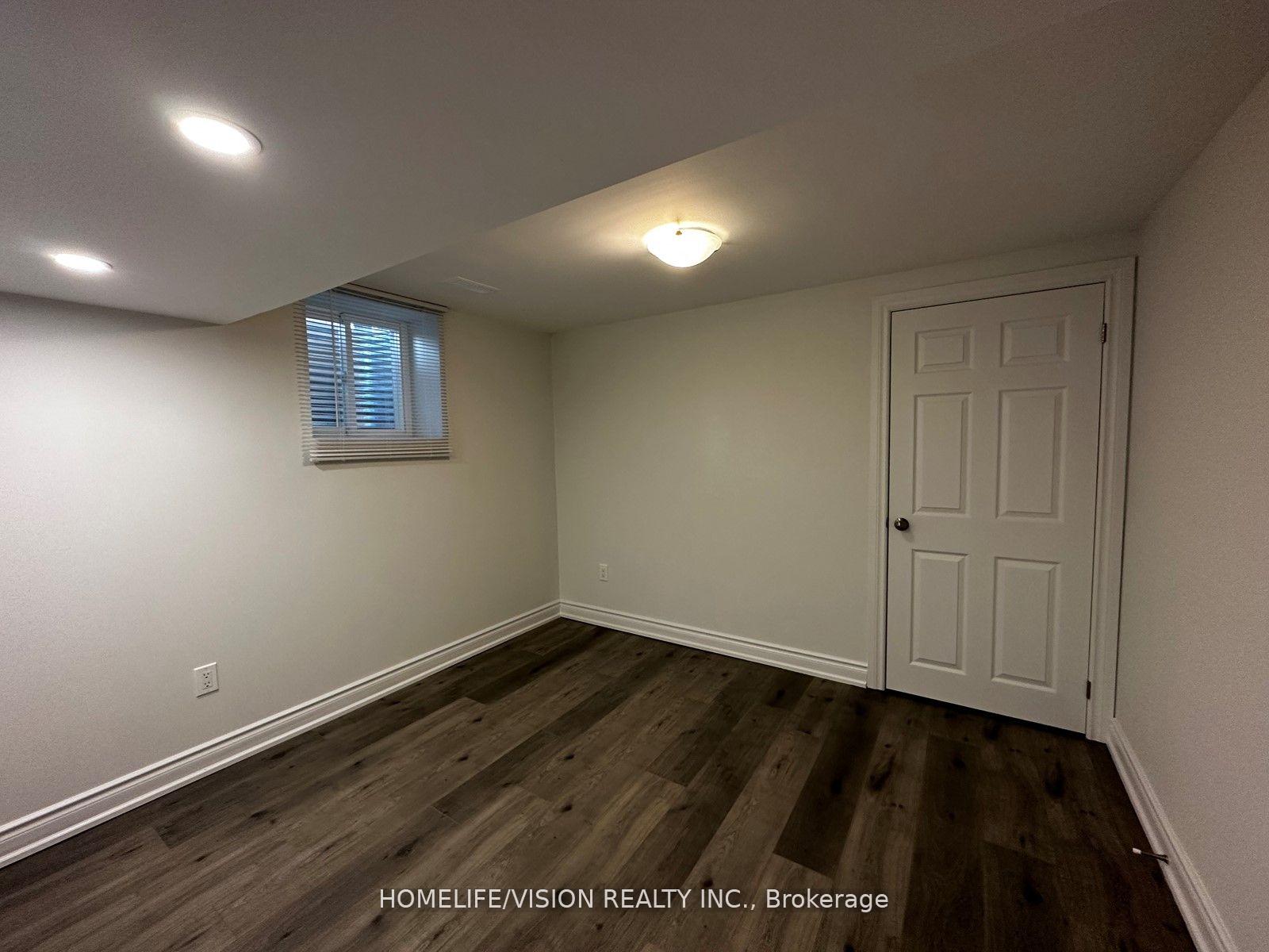 Photo 8 of Unit B, 23 Markwood Drive, Kitchener — HOMEH