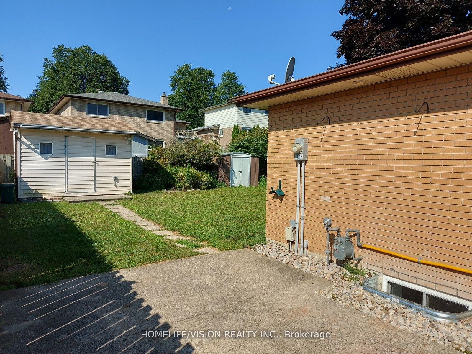 Photo 20 of Unit B, 23 Markwood Drive, Kitchener — HOMEH