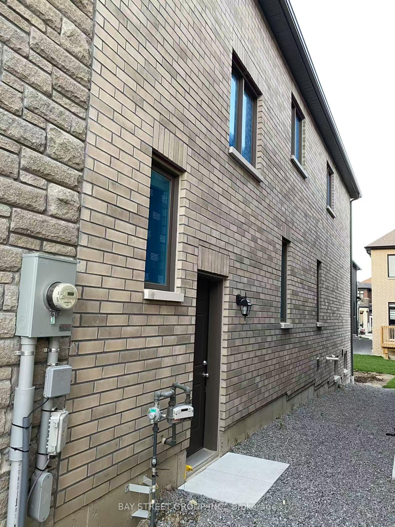 Photo 15 of 1035 Pisces Street, Pickering, Rural Pickering — HOMEH