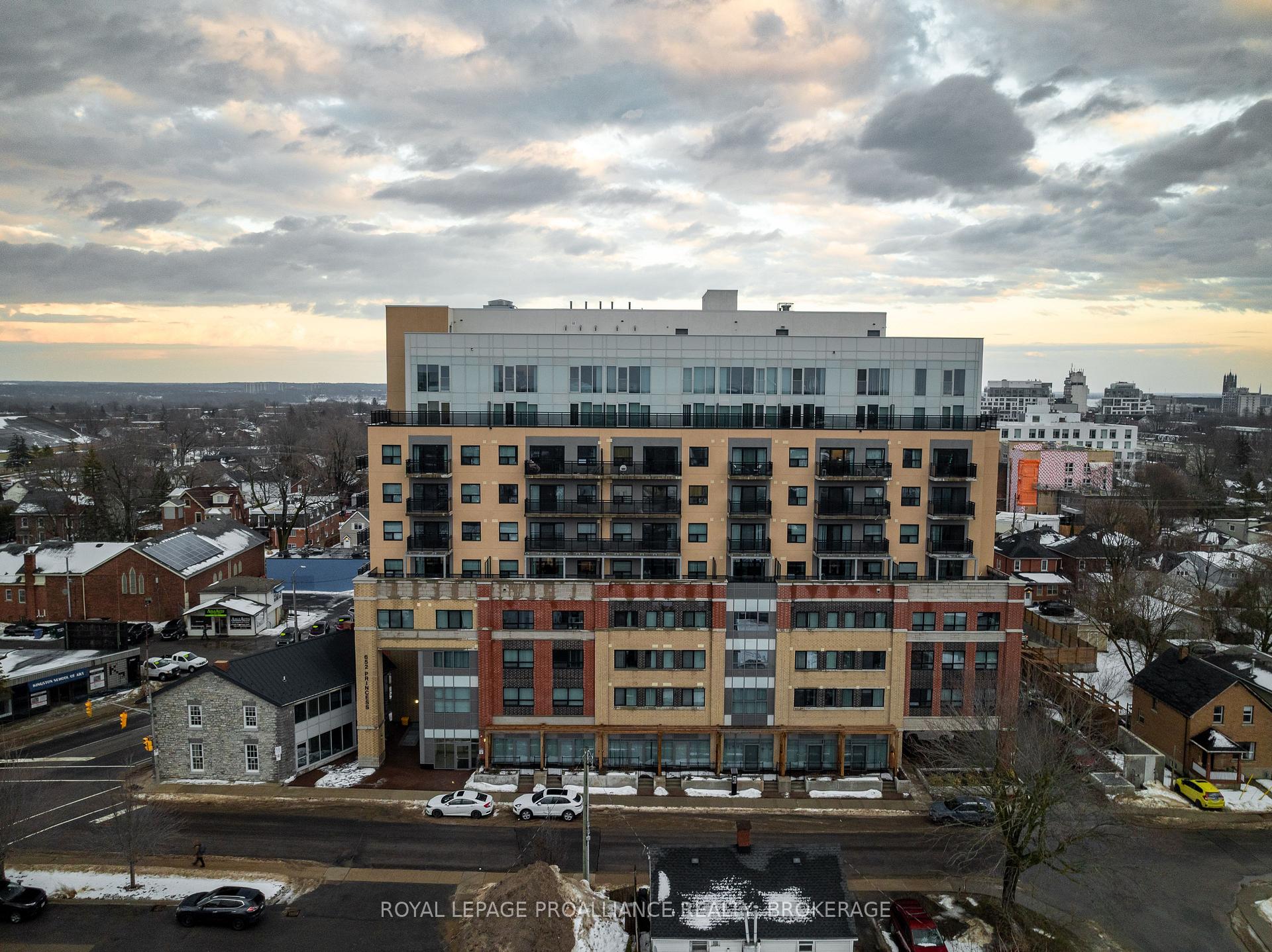 Photo 26 of Unit 224, 652 Princess Street, Kingston, Central City East — HOMEH