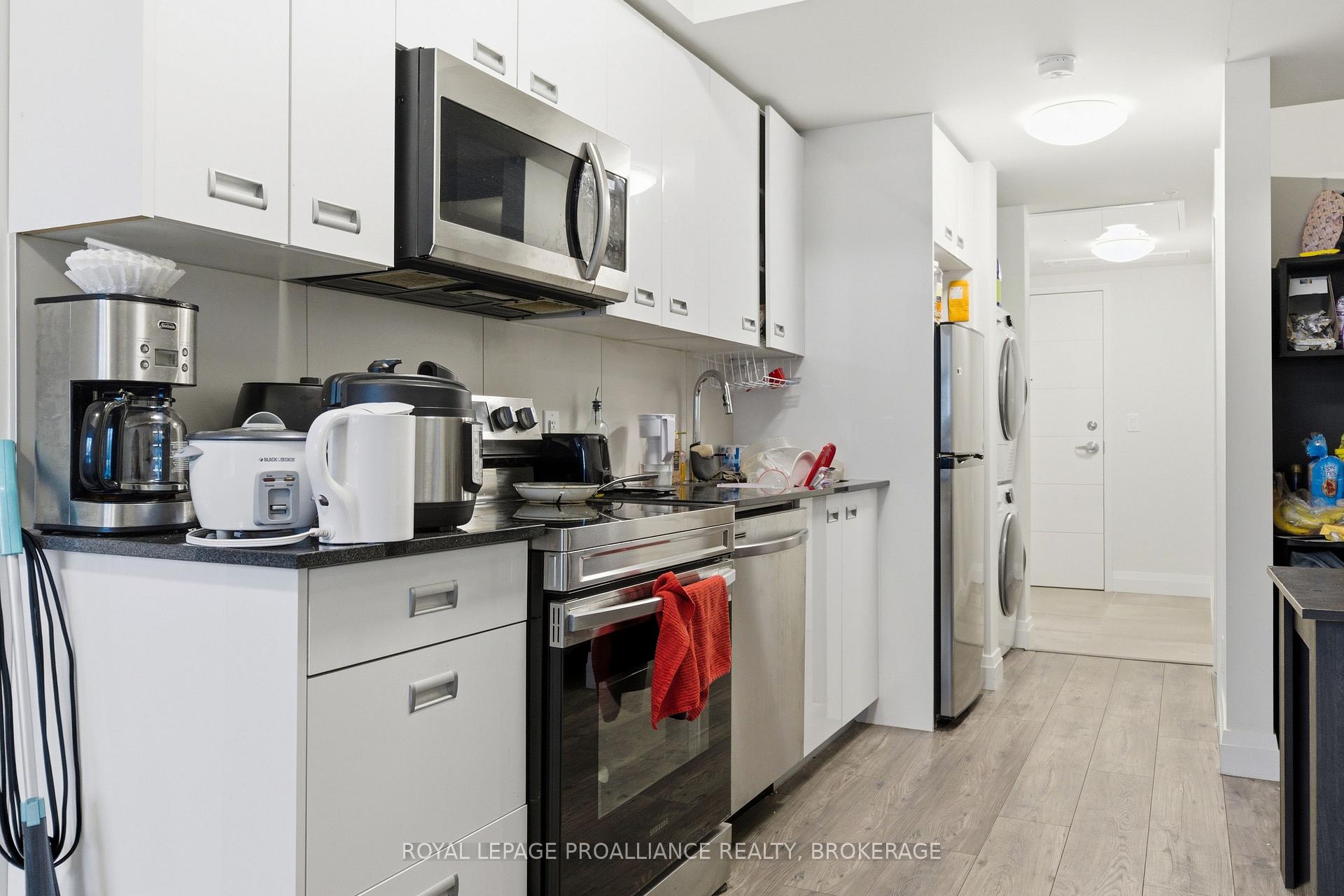 Photo 3 of Unit 224, 652 Princess Street, Kingston, Central City East — HOMEH