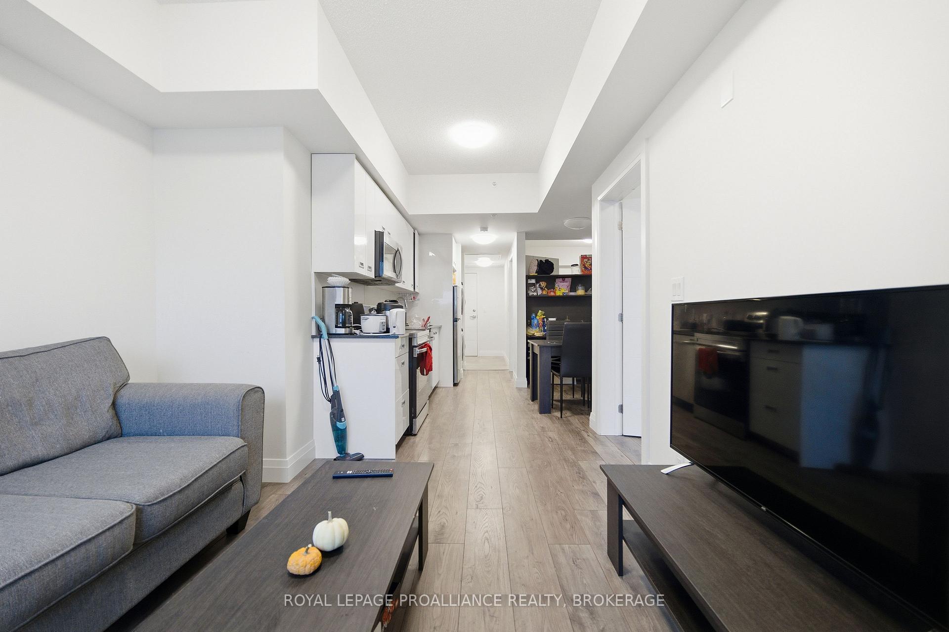 Photo 4 of Unit 224, 652 Princess Street, Kingston, Central City East — HOMEH