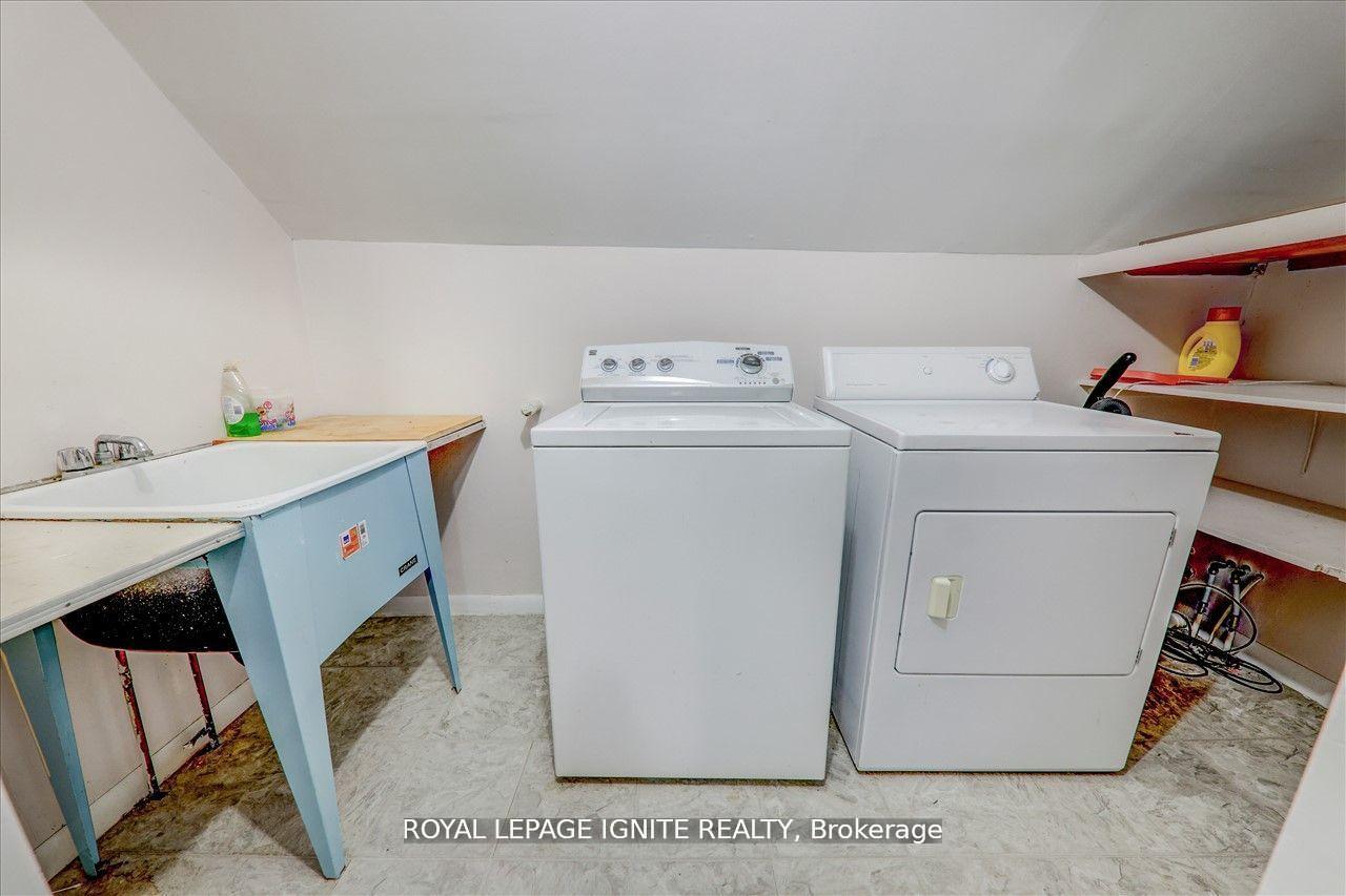 Photo 31 of Unit B, 3 Hastings Street, Bancroft, Bancroft Ward — HOMEH