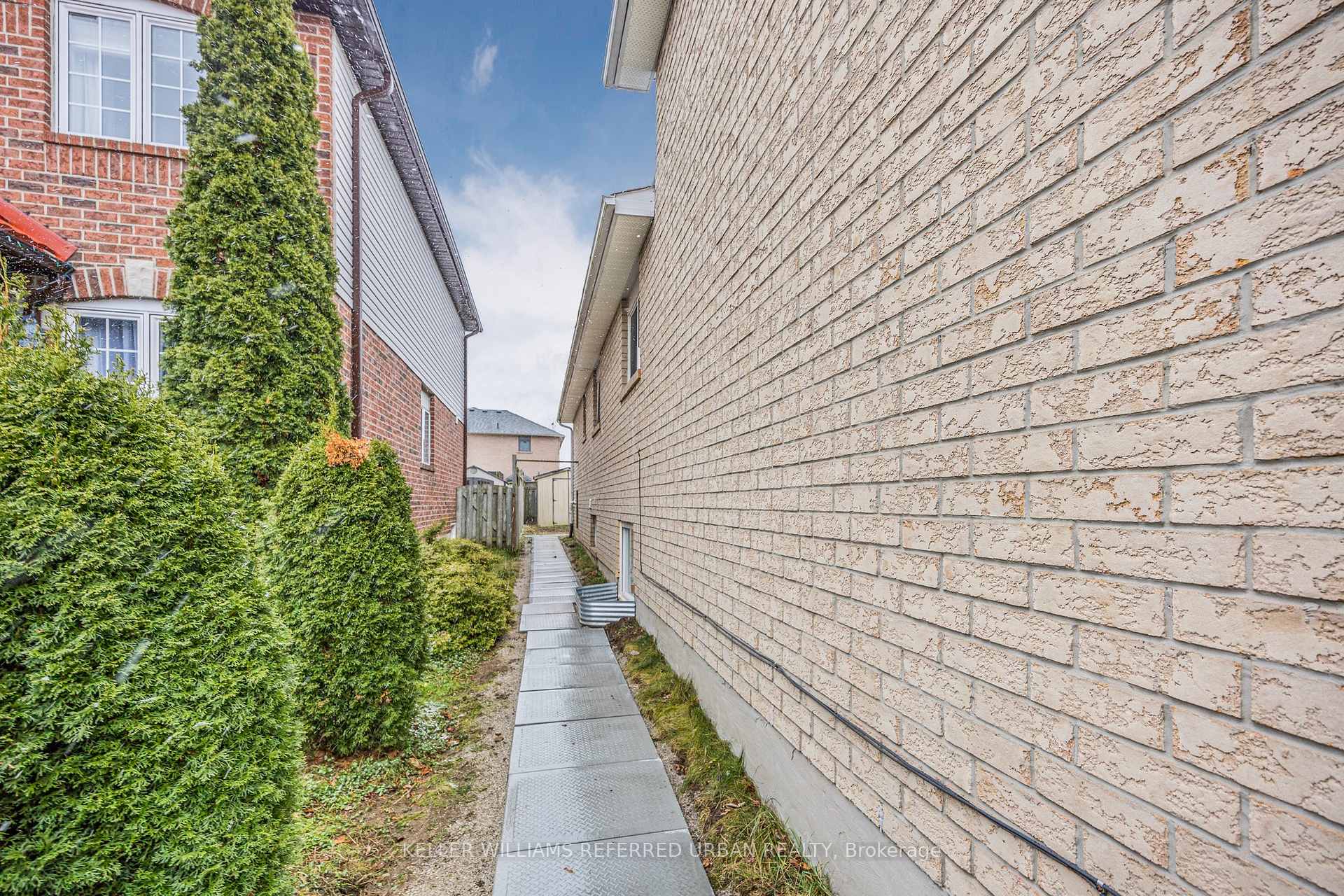 Photo 18 of Unit BSMT, 13 Wice Road, Barrie, Holly — HOMEH