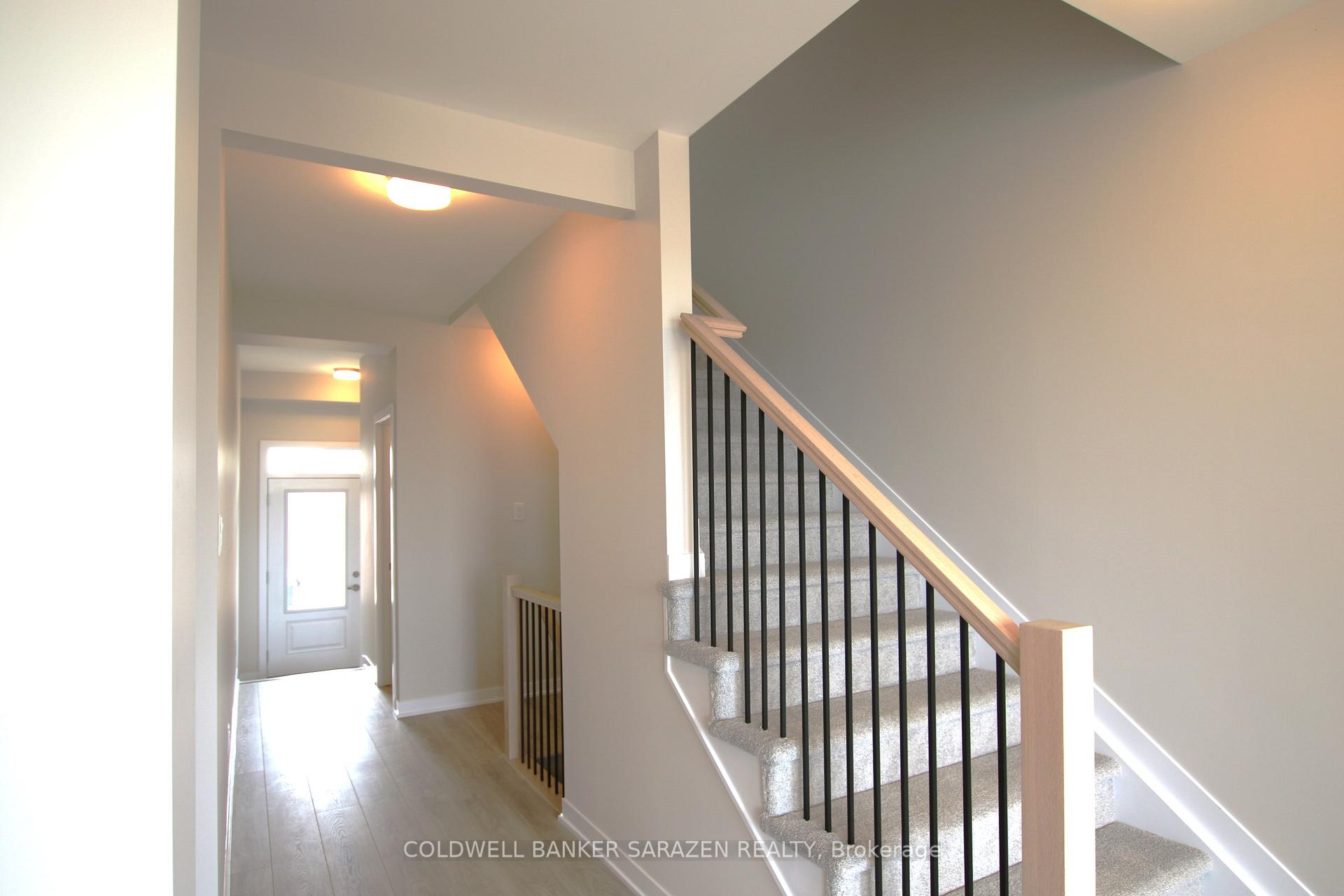 Photo 12 of 807 Andesite Terrace, Ottawa, Barrhaven - Half Moon Bay — HOMEH