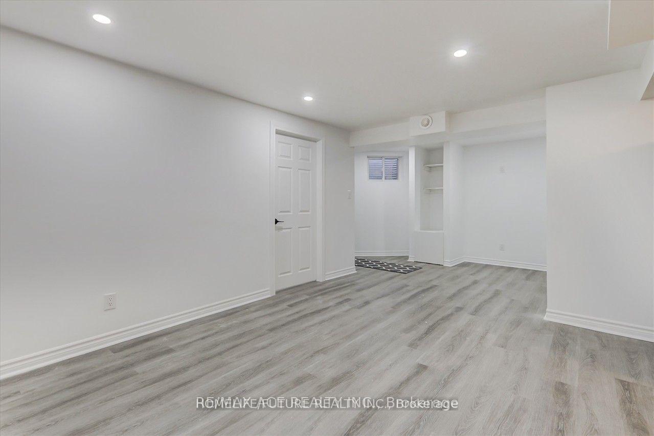 Photo 9 of Unit Bsmt, 1579 Heathside Crescent, Pickering, Liverpool — HOMEH