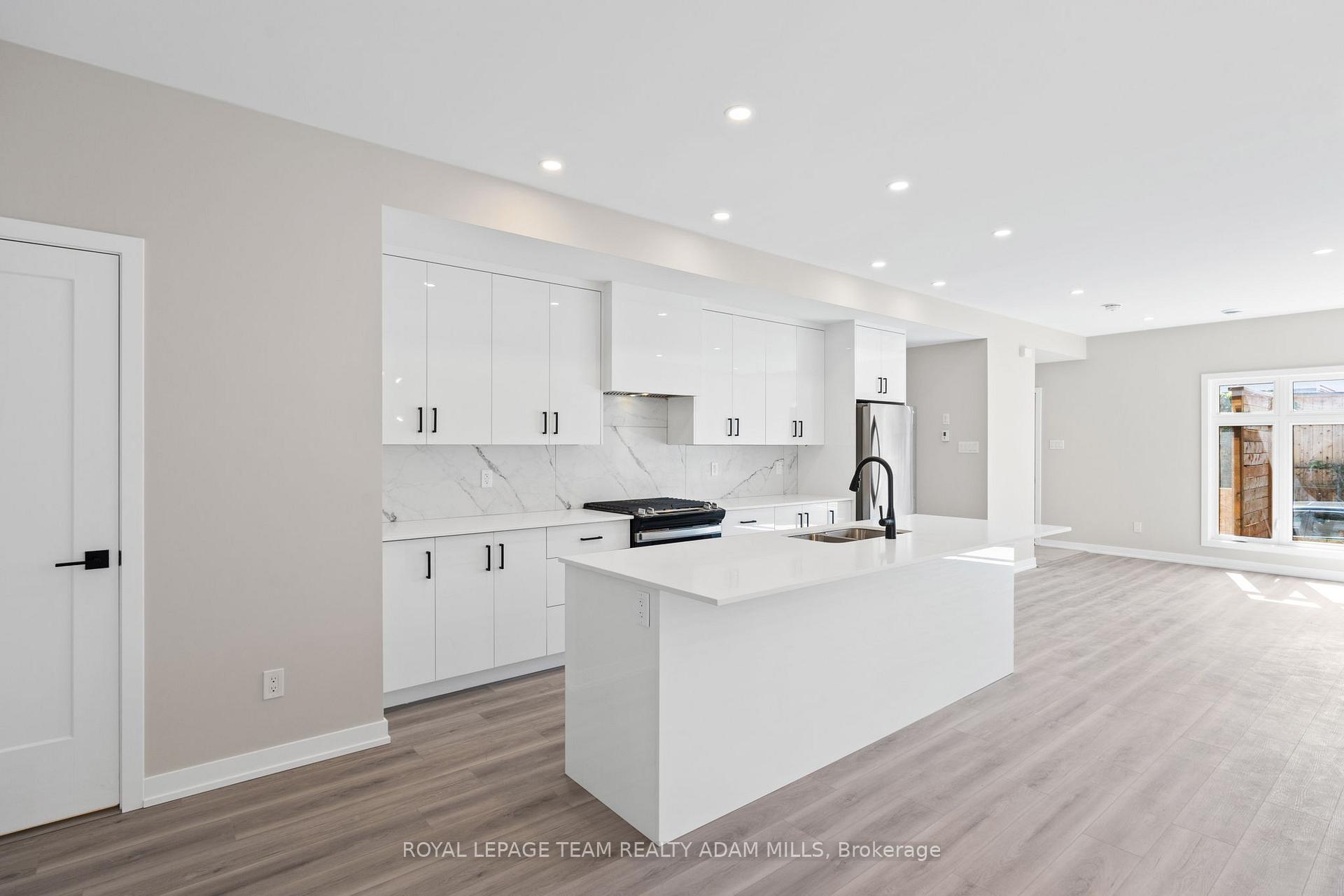 Photo 17 of Unit A, 306 Lanark Avenue, Ottawa, Westboro North — HOMEH