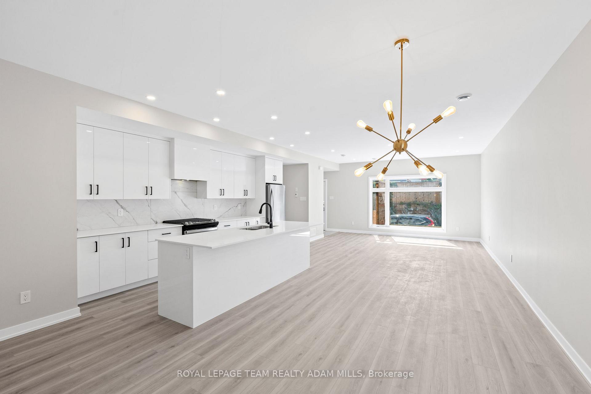Photo 5 of Unit A, 306 Lanark Avenue, Ottawa, Westboro North — HOMEH