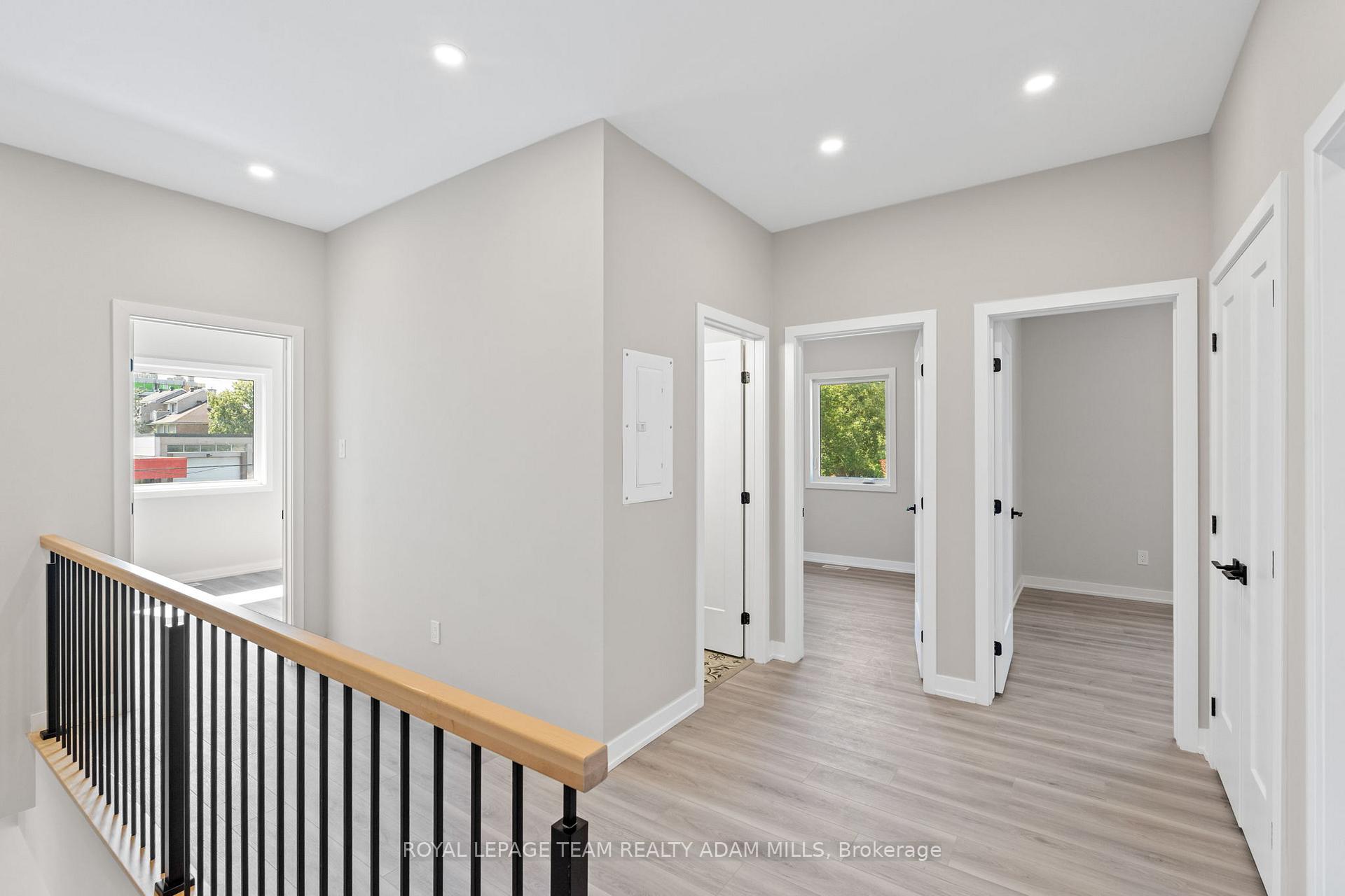 Photo 10 of Unit A, 306 Lanark Avenue, Ottawa, Westboro North — HOMEH