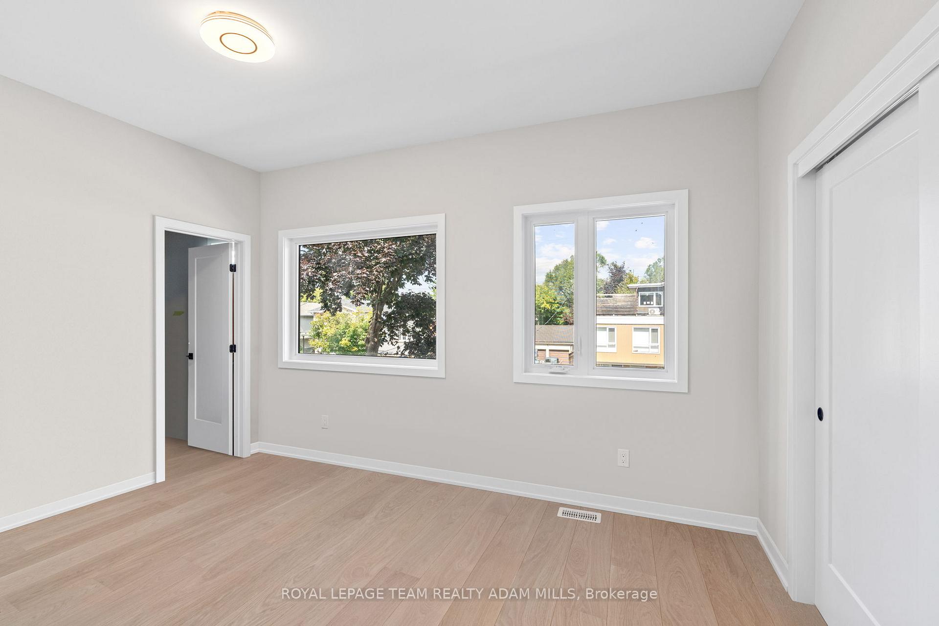 Photo 7 of Unit A, 306 Lanark Avenue, Ottawa, Westboro North — HOMEH