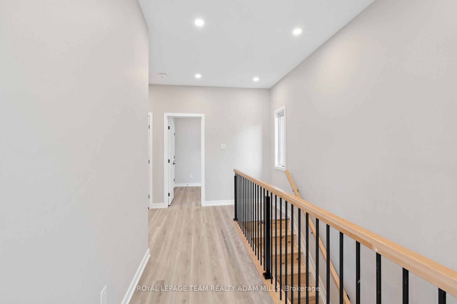 Photo 24 of Unit A, 306 Lanark Avenue, Ottawa, Westboro North — HOMEH
