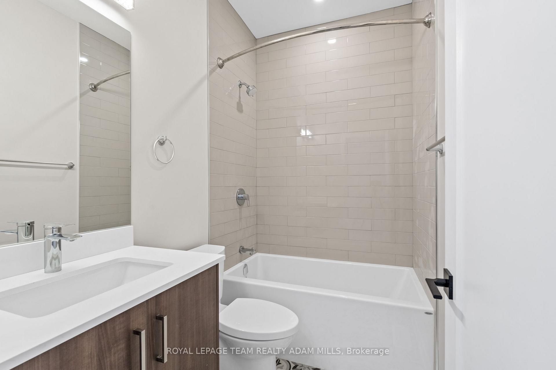 Photo 19 of Unit A, 306 Lanark Avenue, Ottawa, Westboro North — HOMEH