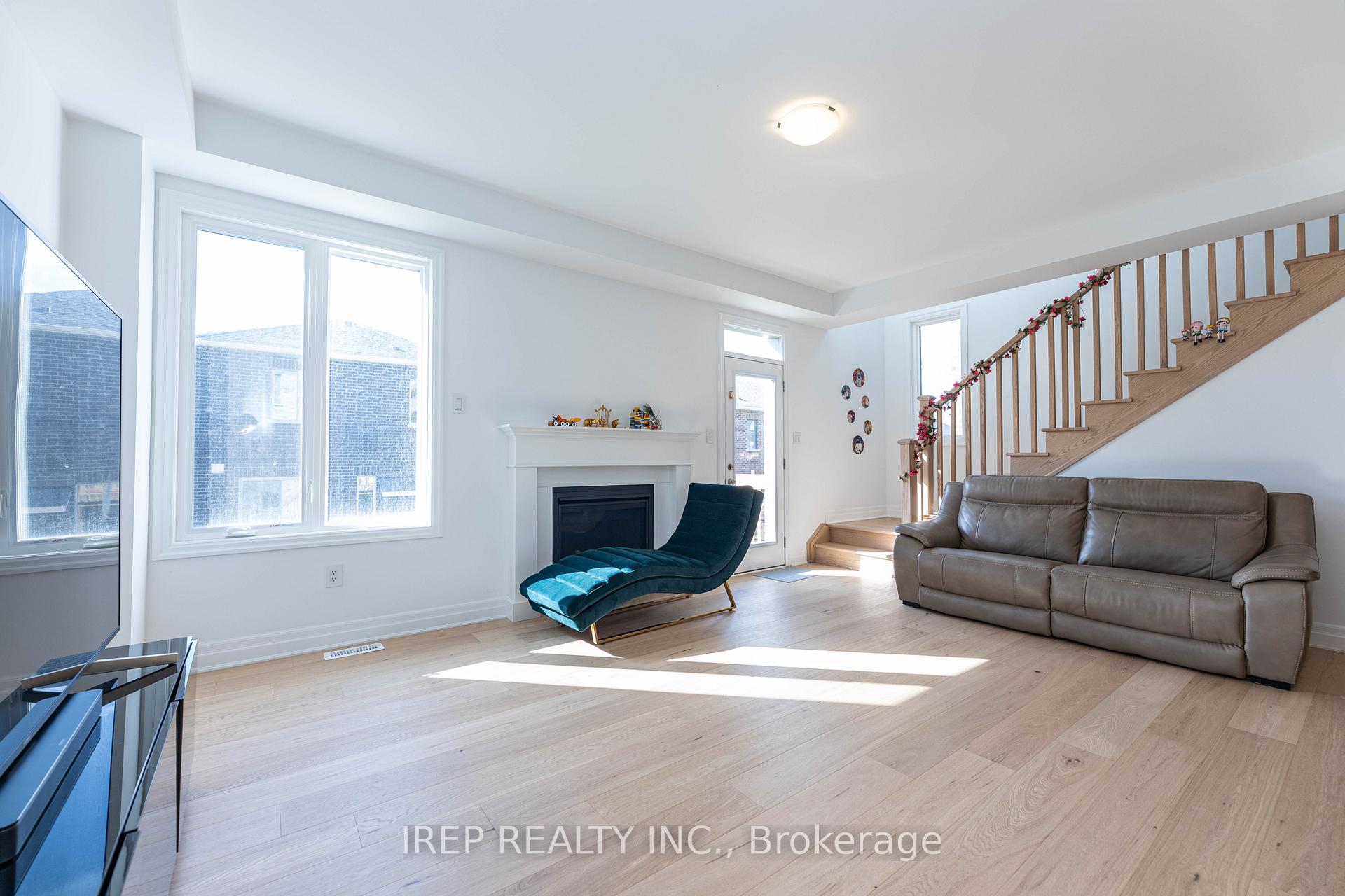 Photo 17 of 1355 Glamorgan Manor, Pickering, Rural Pickering — HOMEH