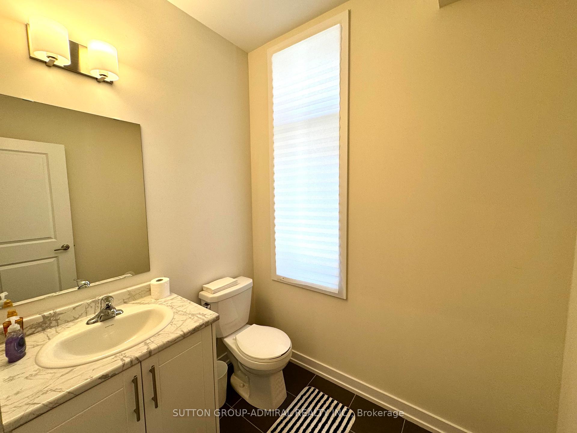 Photo 23 of 47 Chiffon Street, Vaughan, Steeles West Industrial — HOMEH