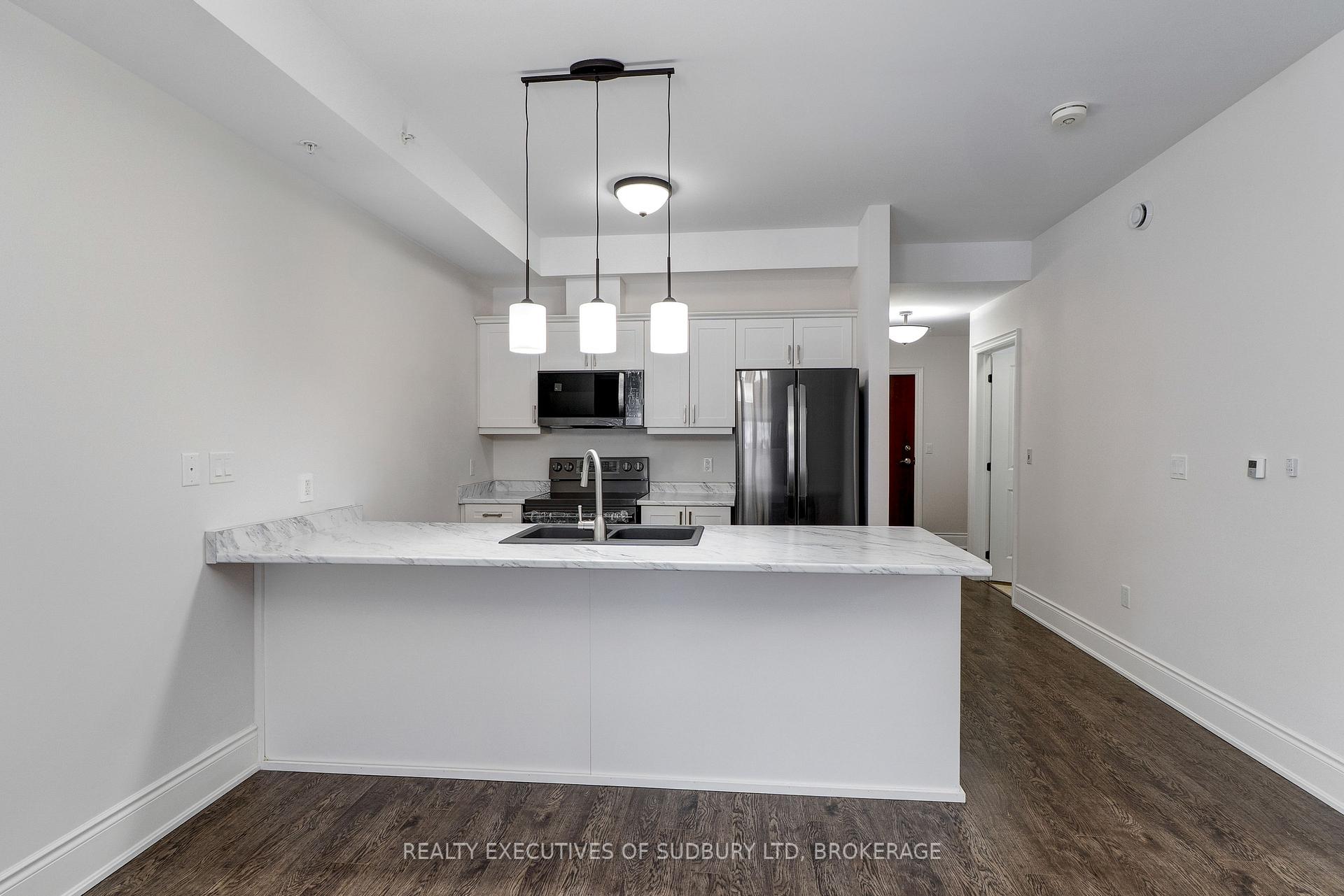 Photo 7 of Unit 404, 11C Salt Dock Road, Parry Sound — HOMEH