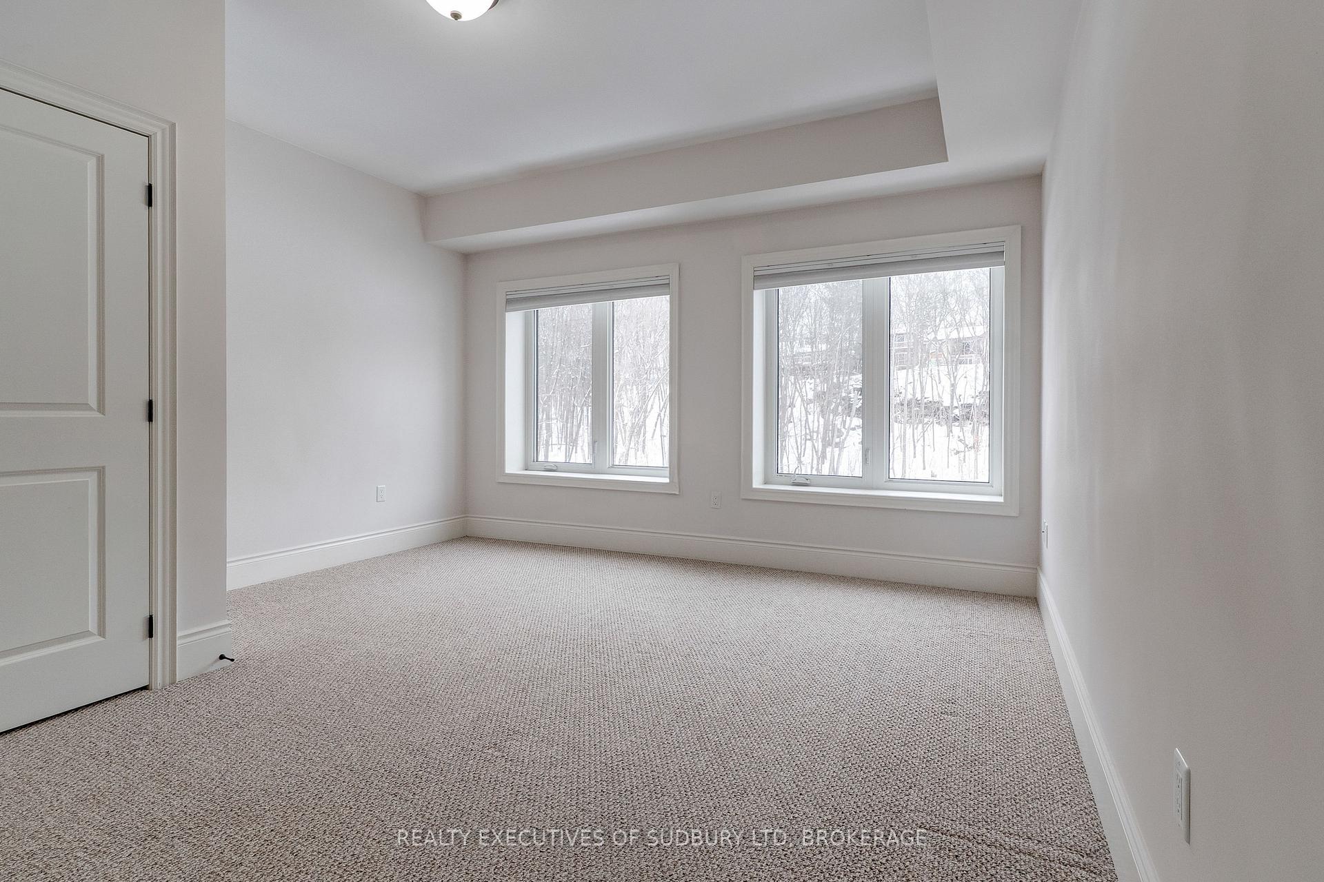 Photo 15 of Unit 404, 11C Salt Dock Road, Parry Sound — HOMEH