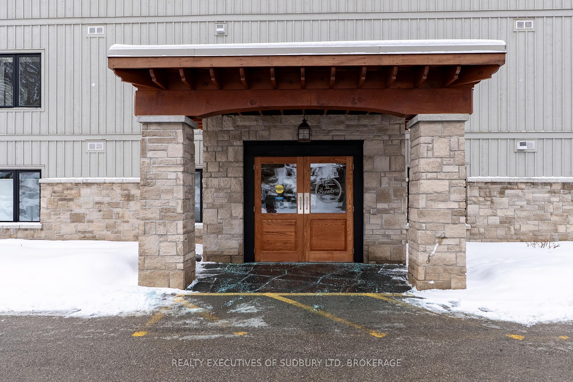 Photo 25 of Unit 404, 11C Salt Dock Road, Parry Sound — HOMEH