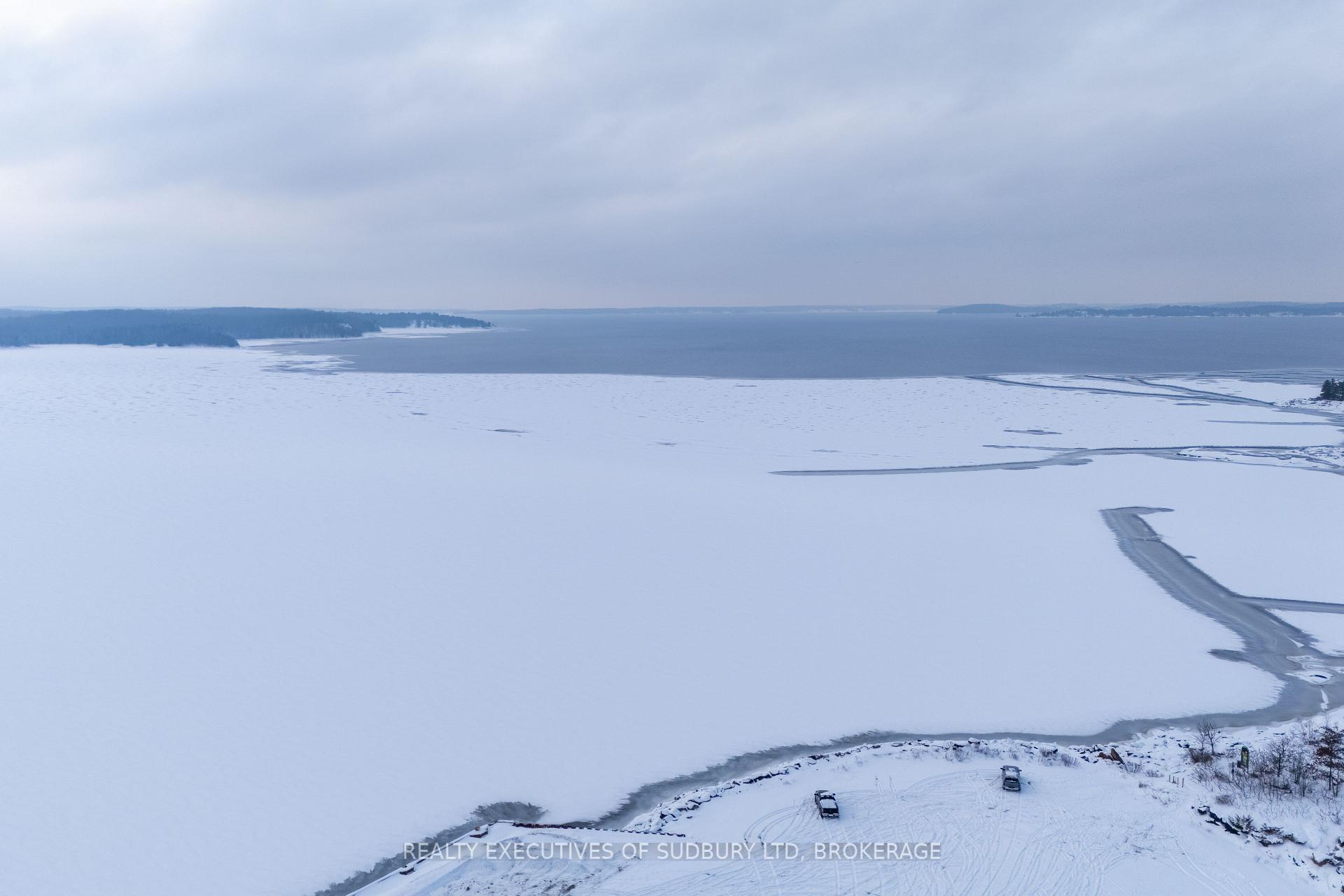 Photo 42 of Unit 404, 11C Salt Dock Road, Parry Sound — HOMEH