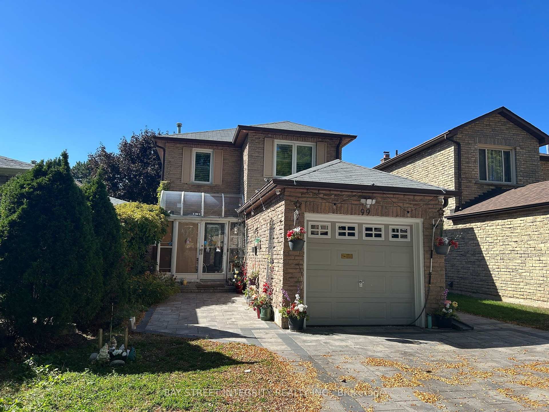 Photo 1 of 99 Mercer Crescent, Markham, Raymerville — HOMEH