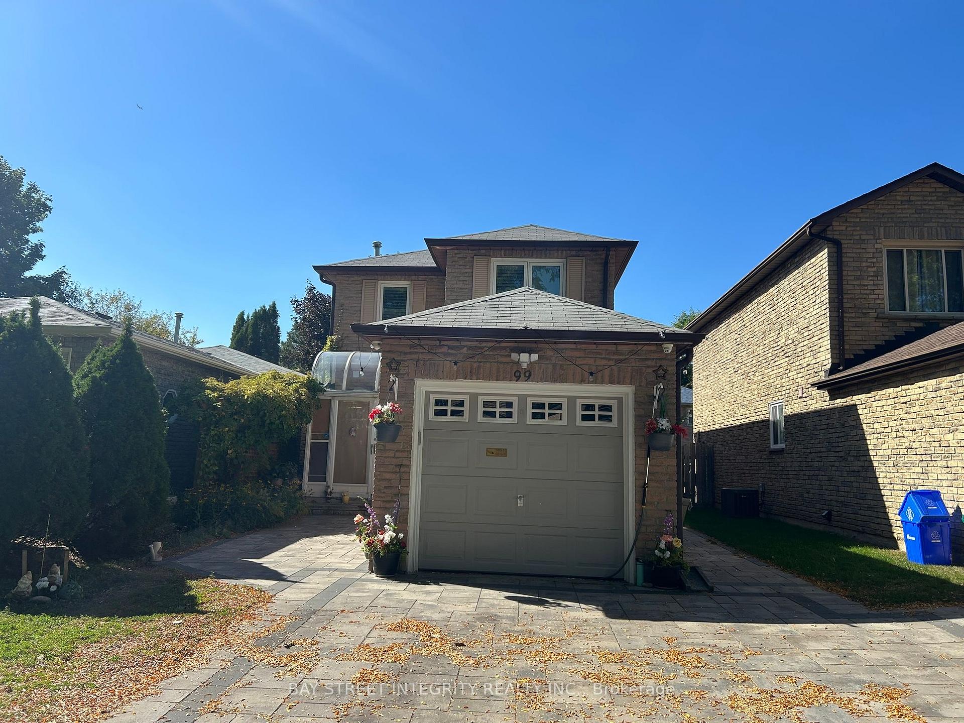 Photo 2 of 99 Mercer Crescent, Markham, Raymerville — HOMEH